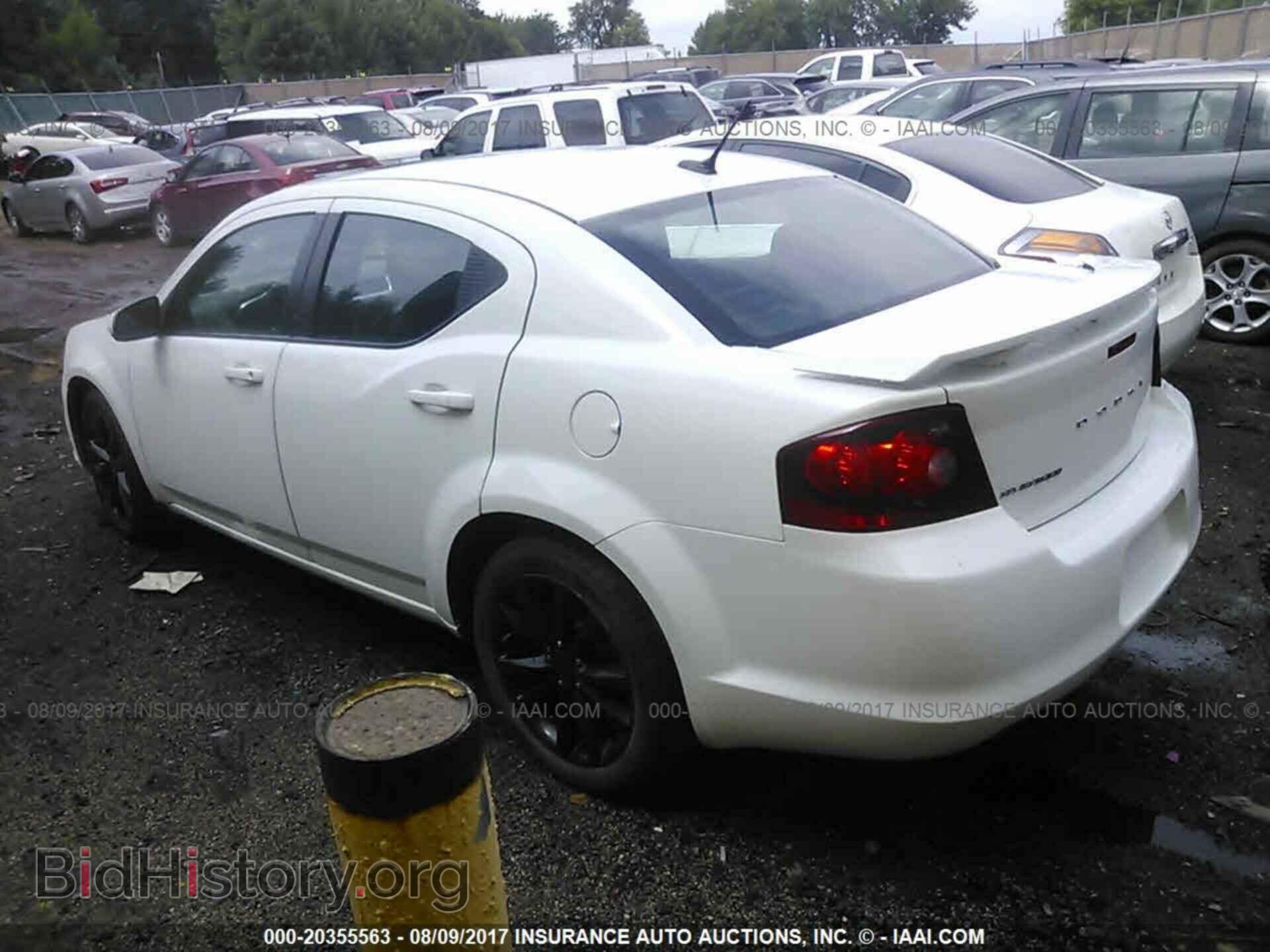 2014 Dodge Avenger - VIN: 1C3CDZCG8EN136521 - Photo 3