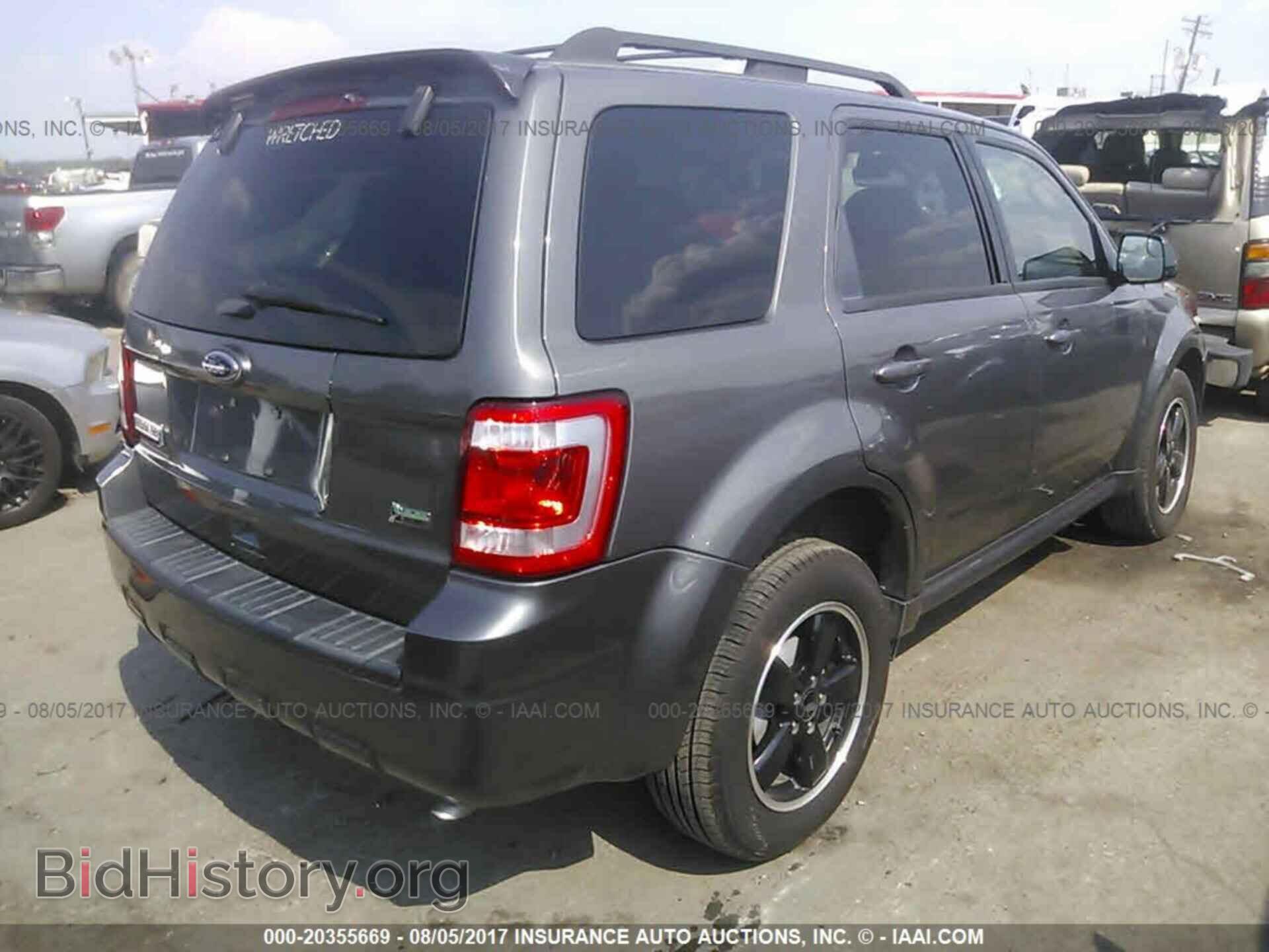 2011 Ford Escape - VIN: 1FMCU0DG4BKB23568 - Фото 4