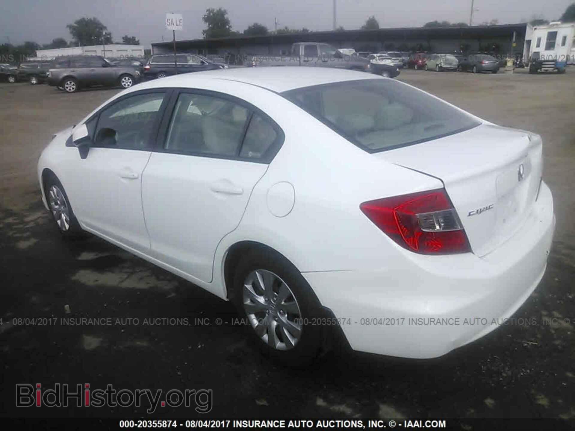 2012 Honda Civic - VIN: 19XFB2F56CE369976 - Photo 3