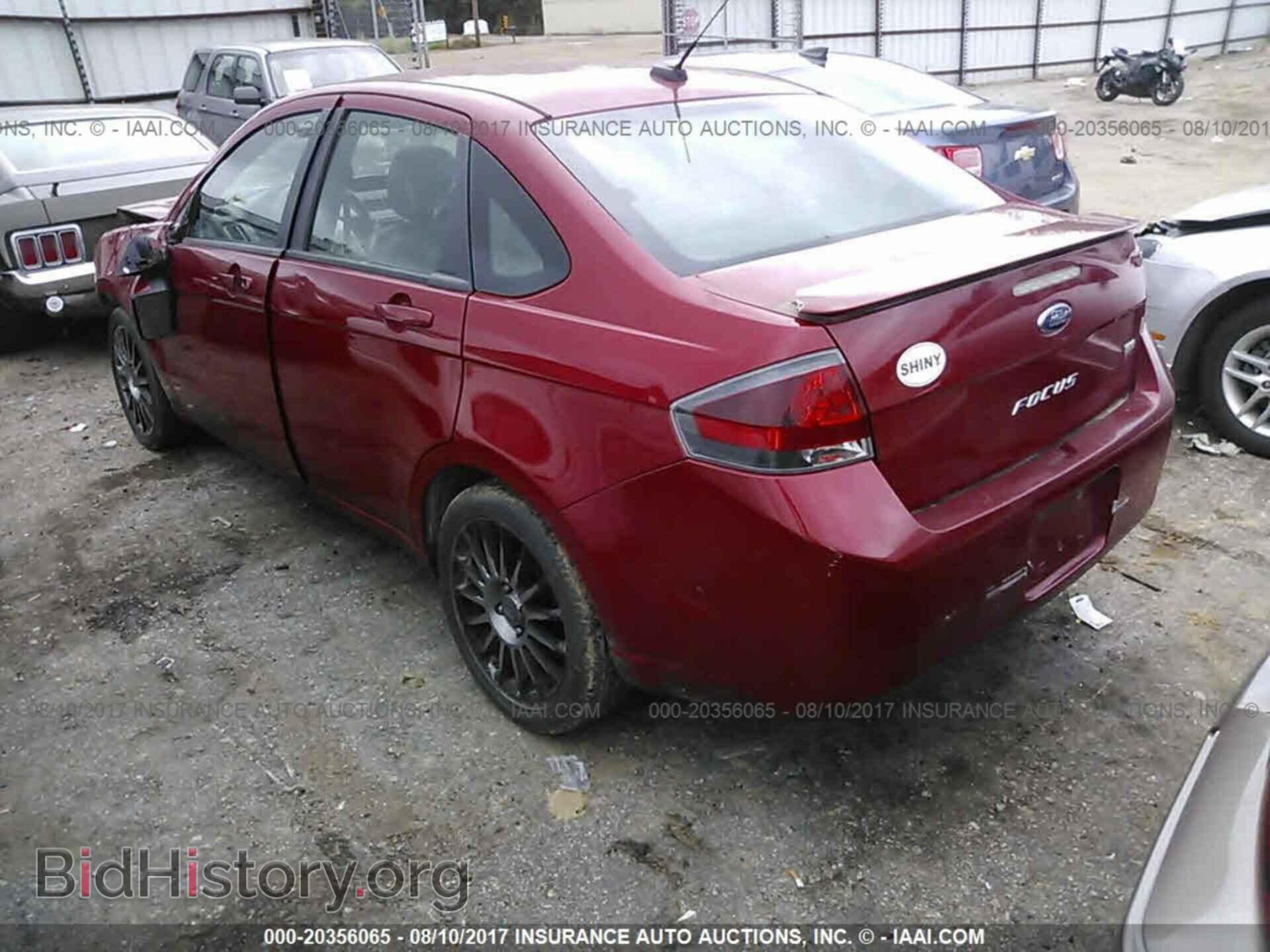 2011 Ford Focus - VIN: 1FAHP3GN9BW135789 - Фото 3