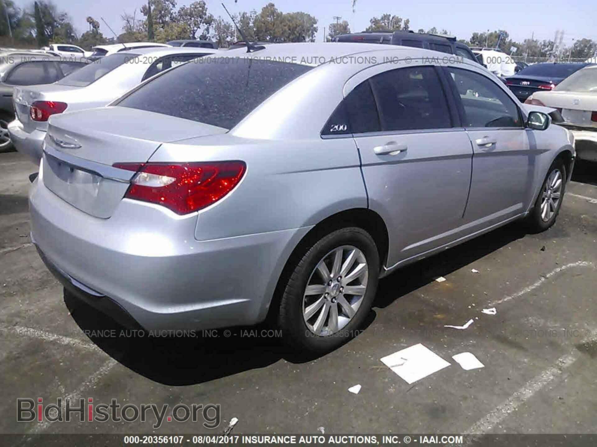 2011 Chrysler 200 - VIN: 1C3BC1FG2BN538915 - Фото 4