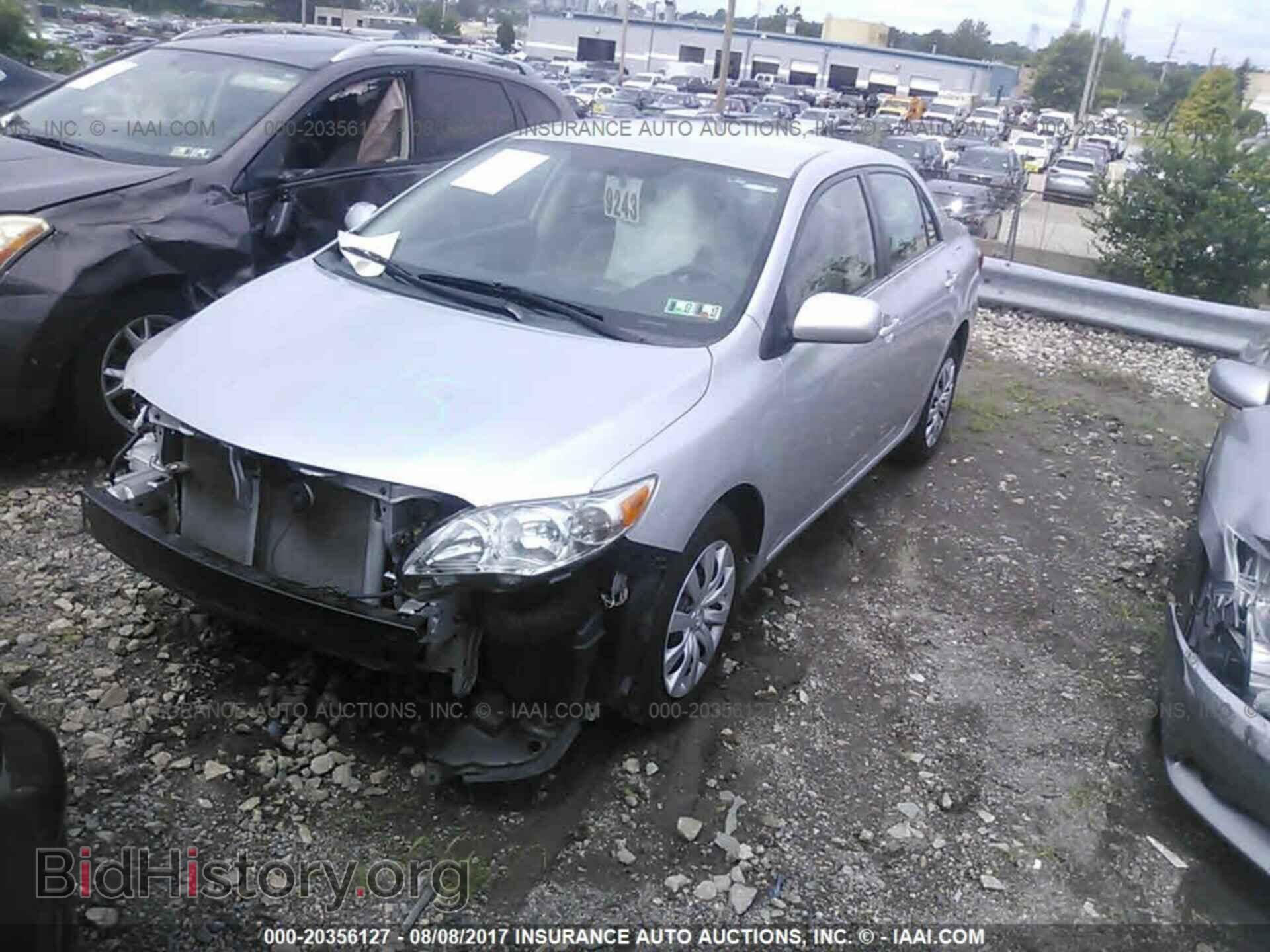 2013 Toyota Corolla - VIN: 2T1BU4EEXDC953609 - Photo 2