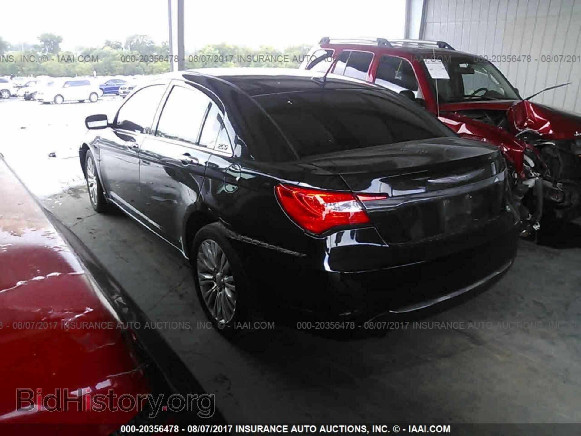 2012 Chrysler 200 - VIN: 1C3CCBCG3CN159292 - Photo 3