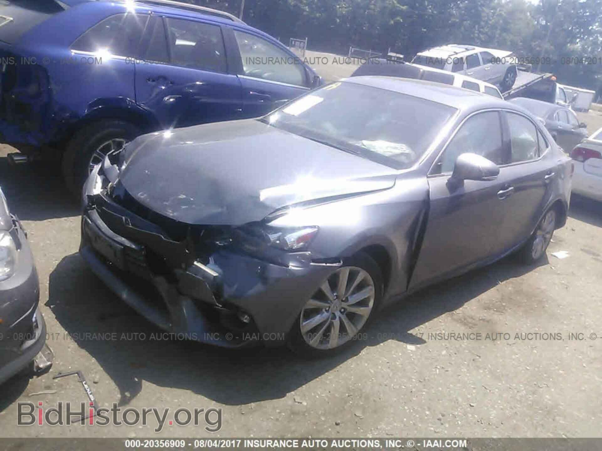 2015 Lexus Is - VIN: JTHCF1D23F5027023 - Photo 2