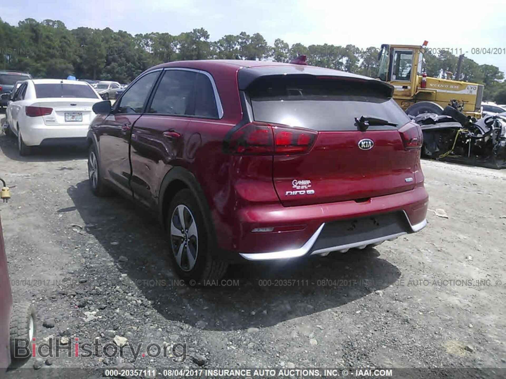 2017 Kia Niro - VIN: KNDCB3LC2H5048757 - Фото 3