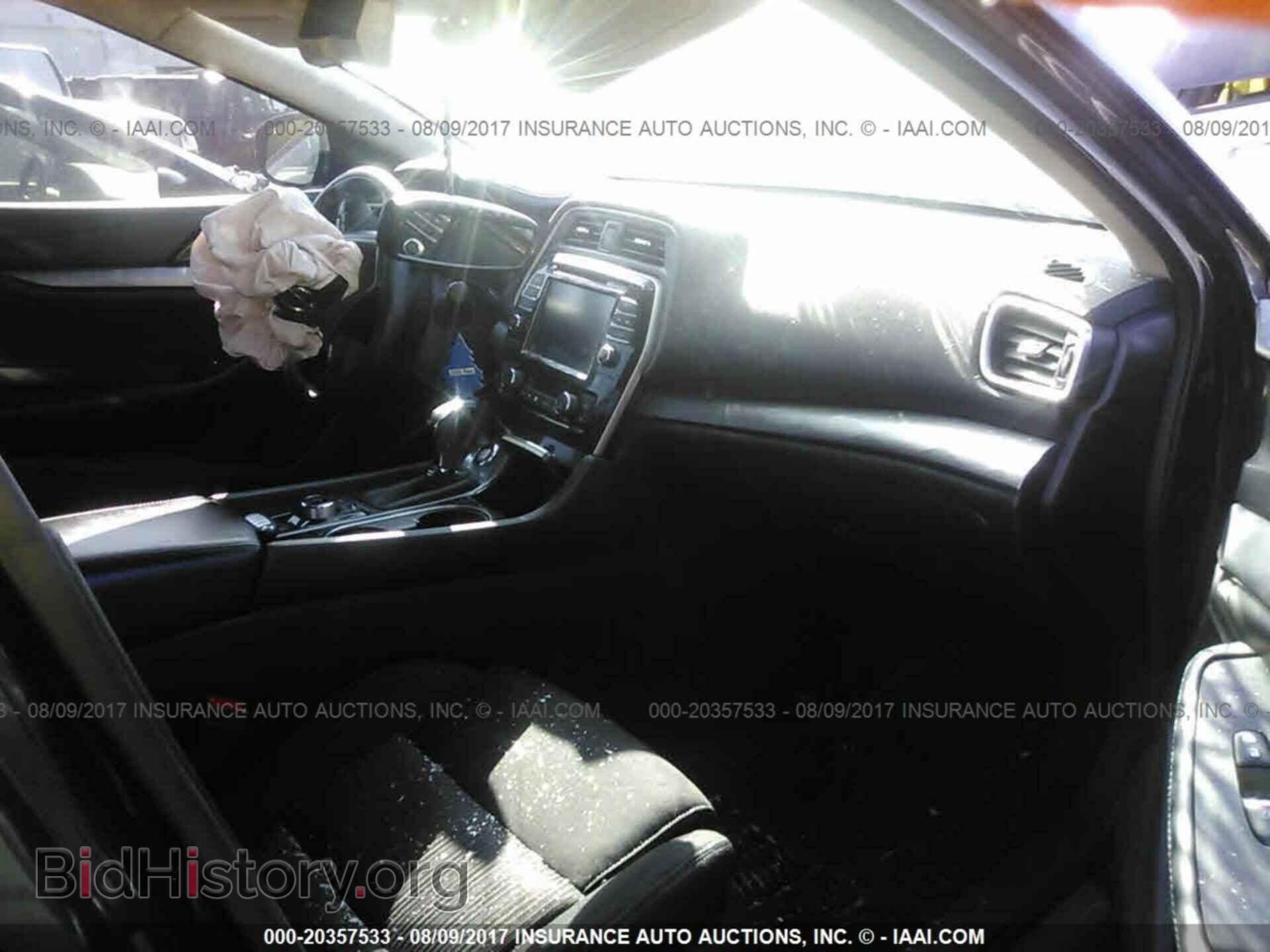 2016 Nissan Maxima - VIN: 1N4AA6AP1GC381629 - Photo 5