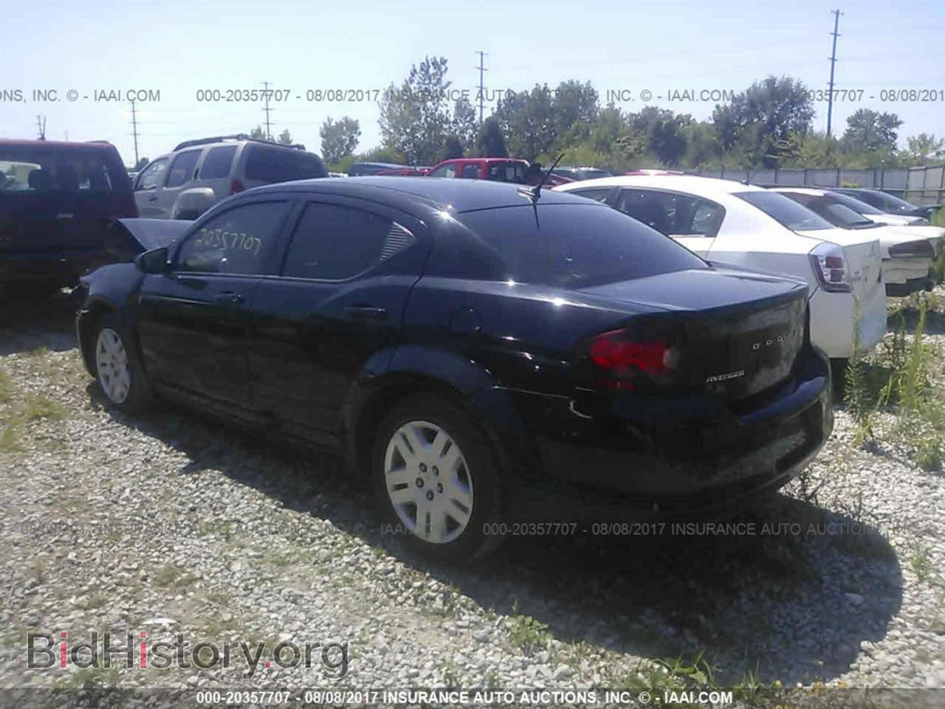 2014 Dodge Avenger - VIN: 1C3CDZAB6EN190696 - Photo 3