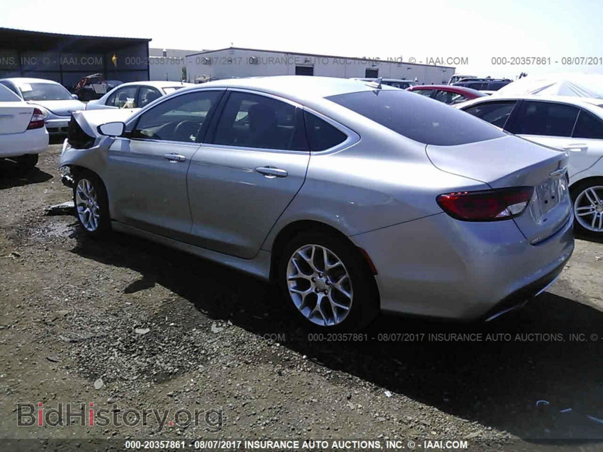2015 Chrysler 200 - VIN: 1C3CCCEG4FN512629 - Фото 3
