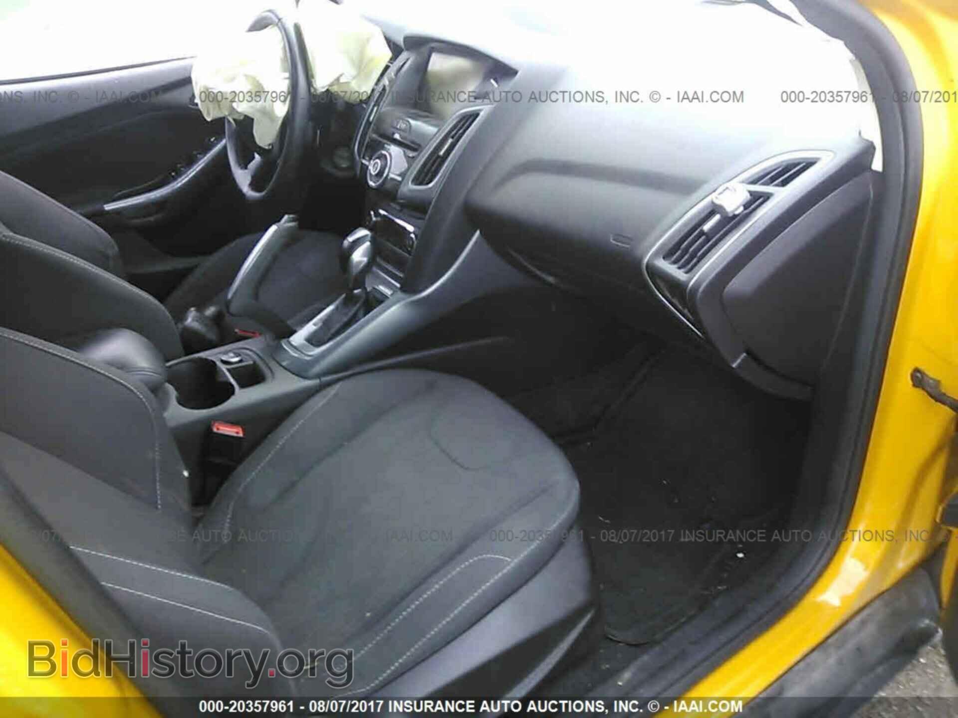 2012 Ford Focus - VIN: 1FAHP3J24CL422197 - Фото 5