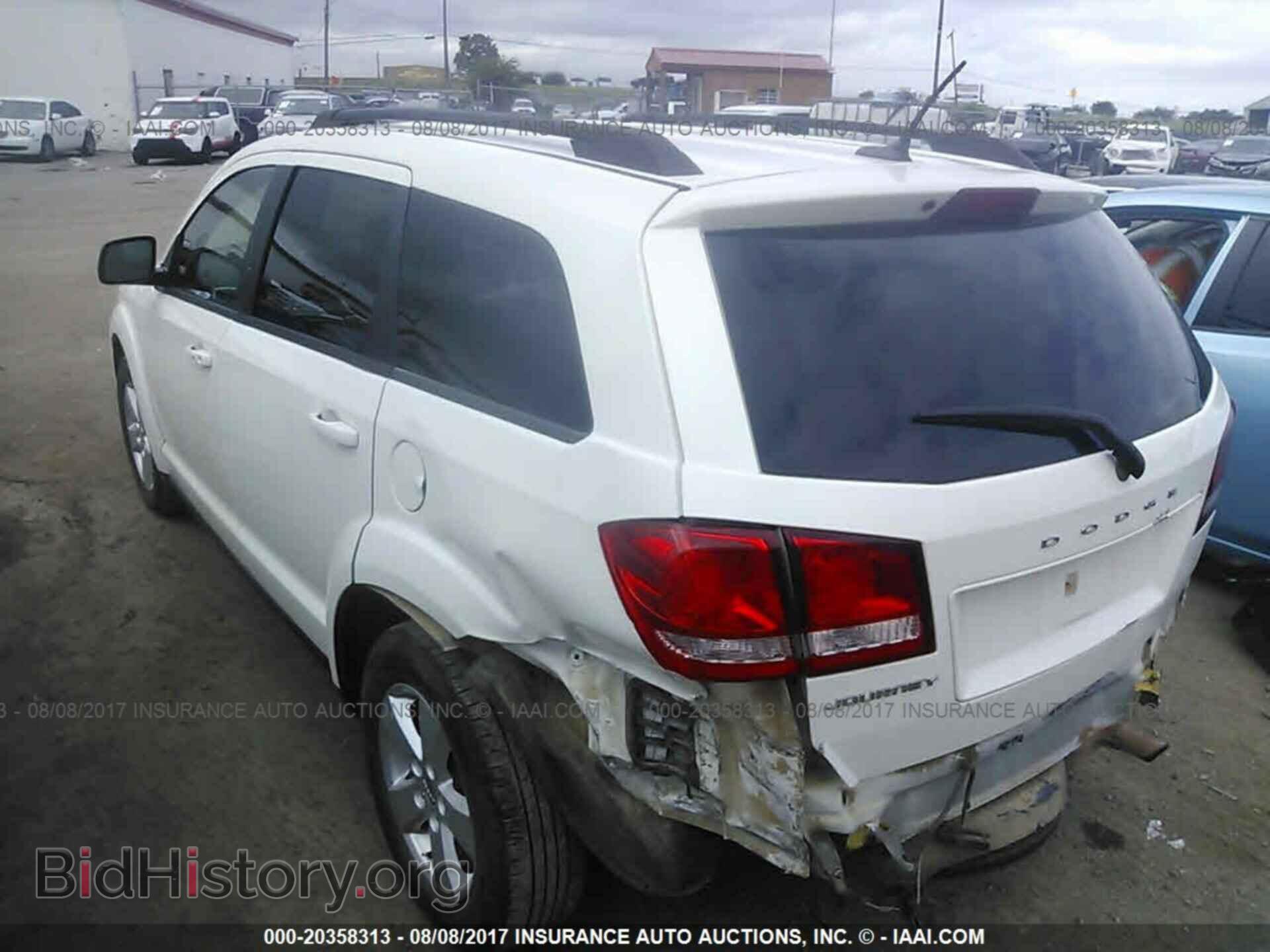 2013 Dodge Journey - VIN: 3C4PDCABXDT555843 - Фото 3