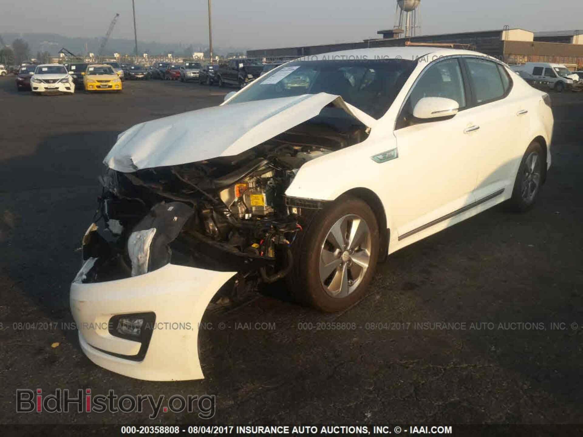 2016 Kia Optima - VIN: KNAGN4AD8G5098374 - Фото 2