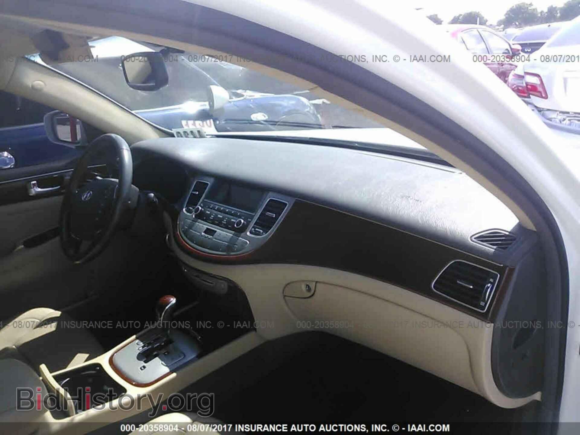 2012 Hyundai Genesis - VIN: KMHGC4DDXCU158140 - Фото 5