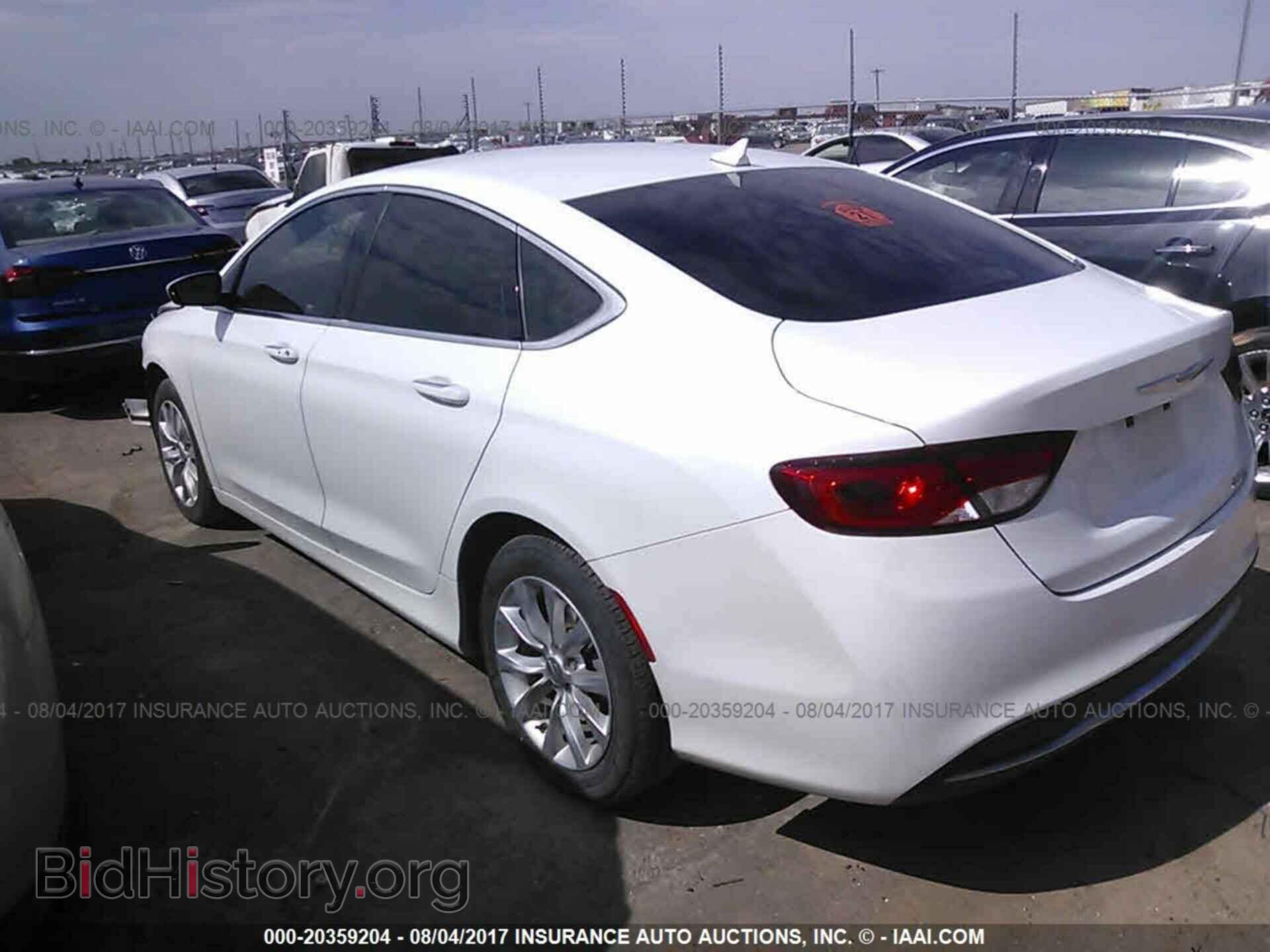 2015 Chrysler 200 - VIN: 1C3CCCCB2FN756996 - Photo 3