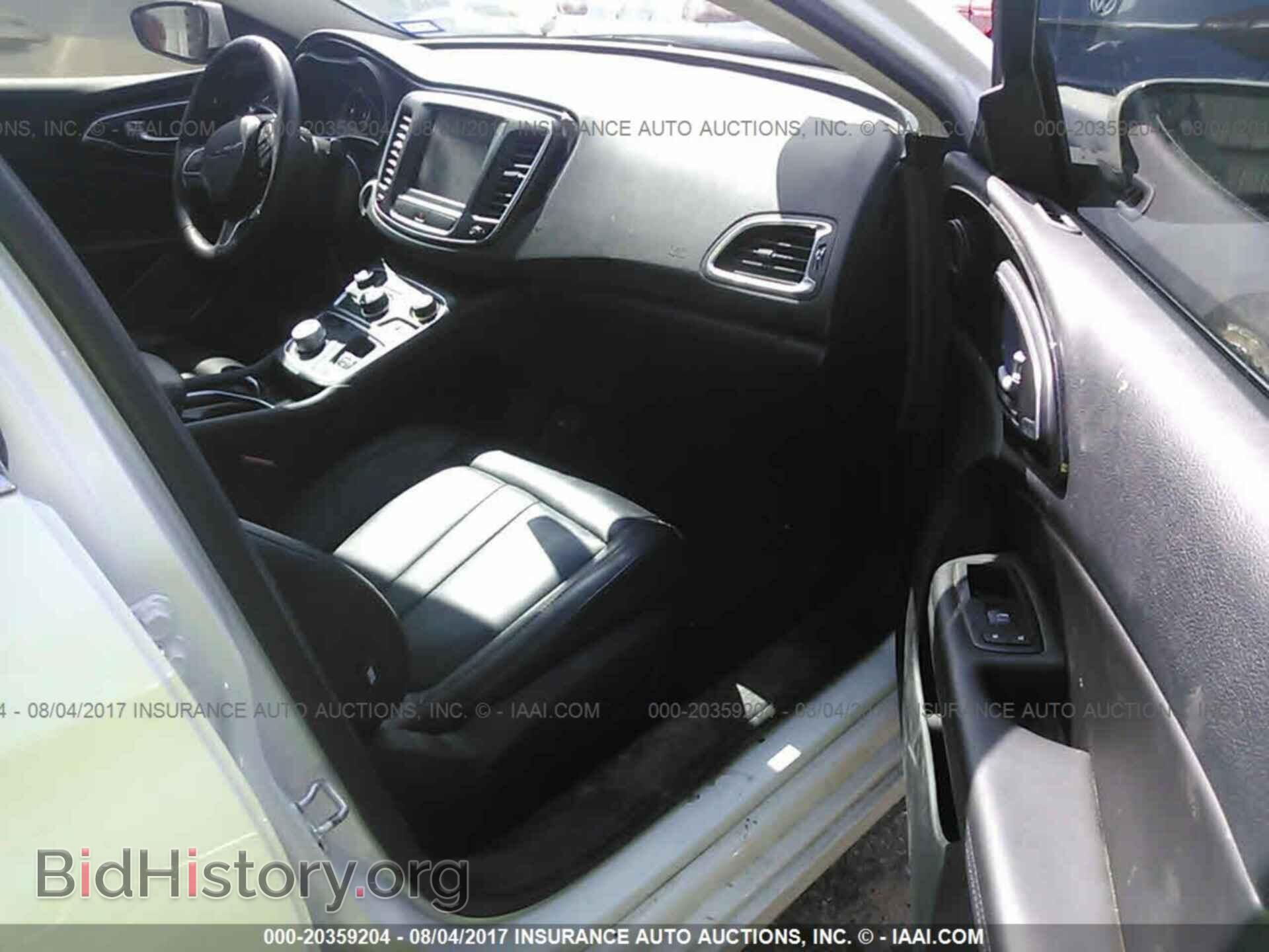 2015 Chrysler 200 - VIN: 1C3CCCCB2FN756996 - Photo 5