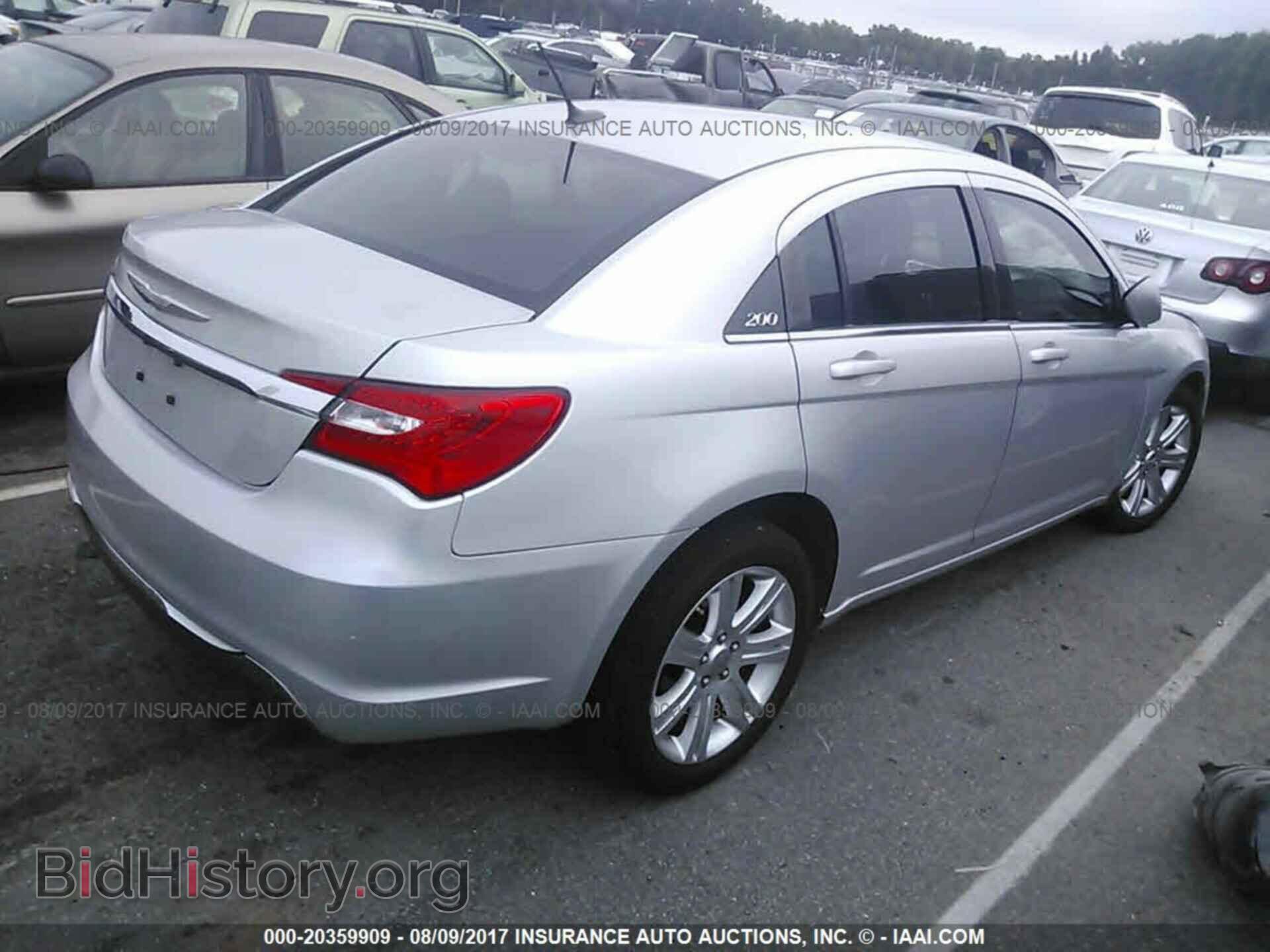 2012 Chrysler 200 - VIN: 1C3CCBBB6CN269016 - Photo 4