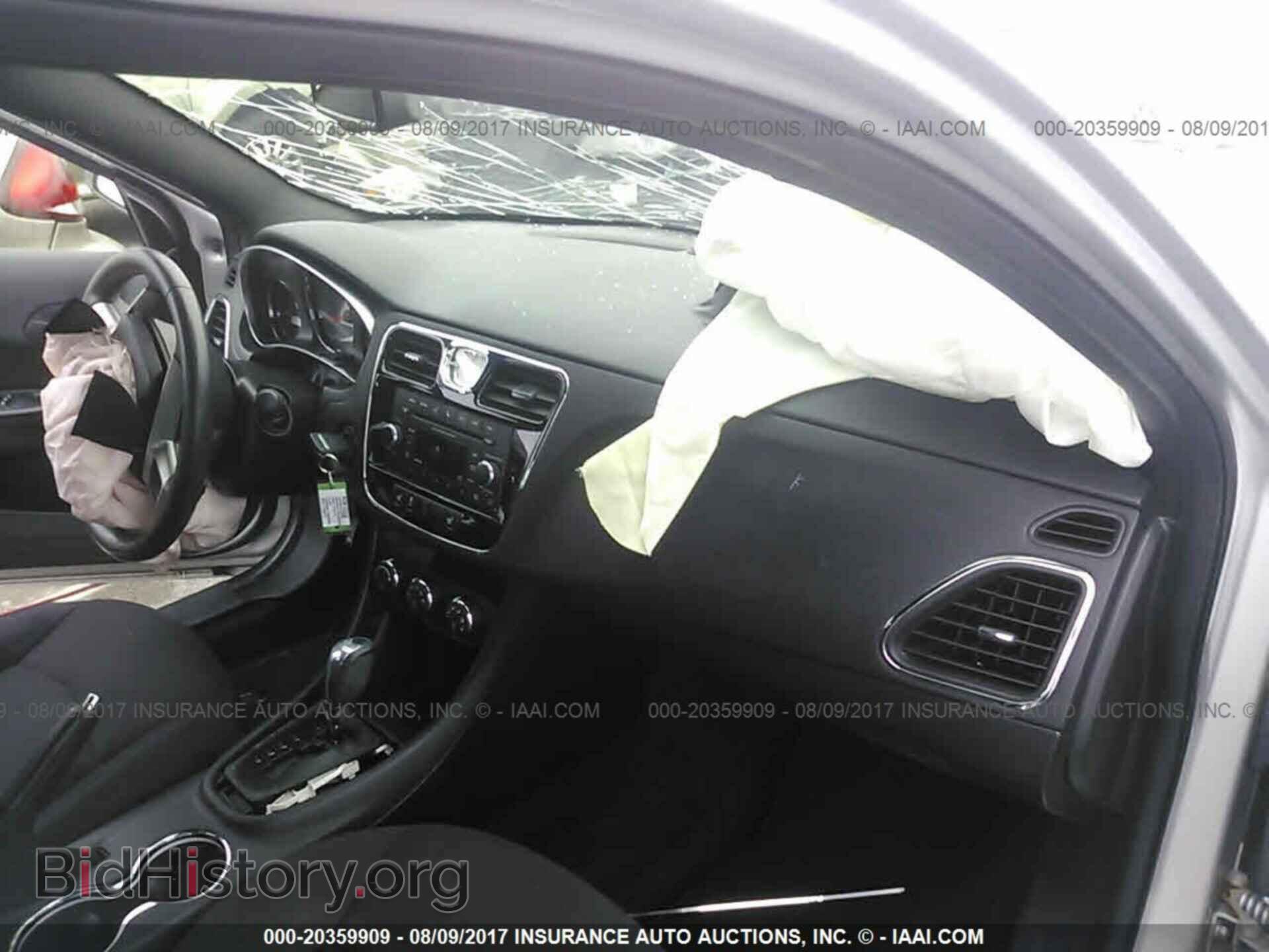 2012 Chrysler 200 - VIN: 1C3CCBBB6CN269016 - Photo 5