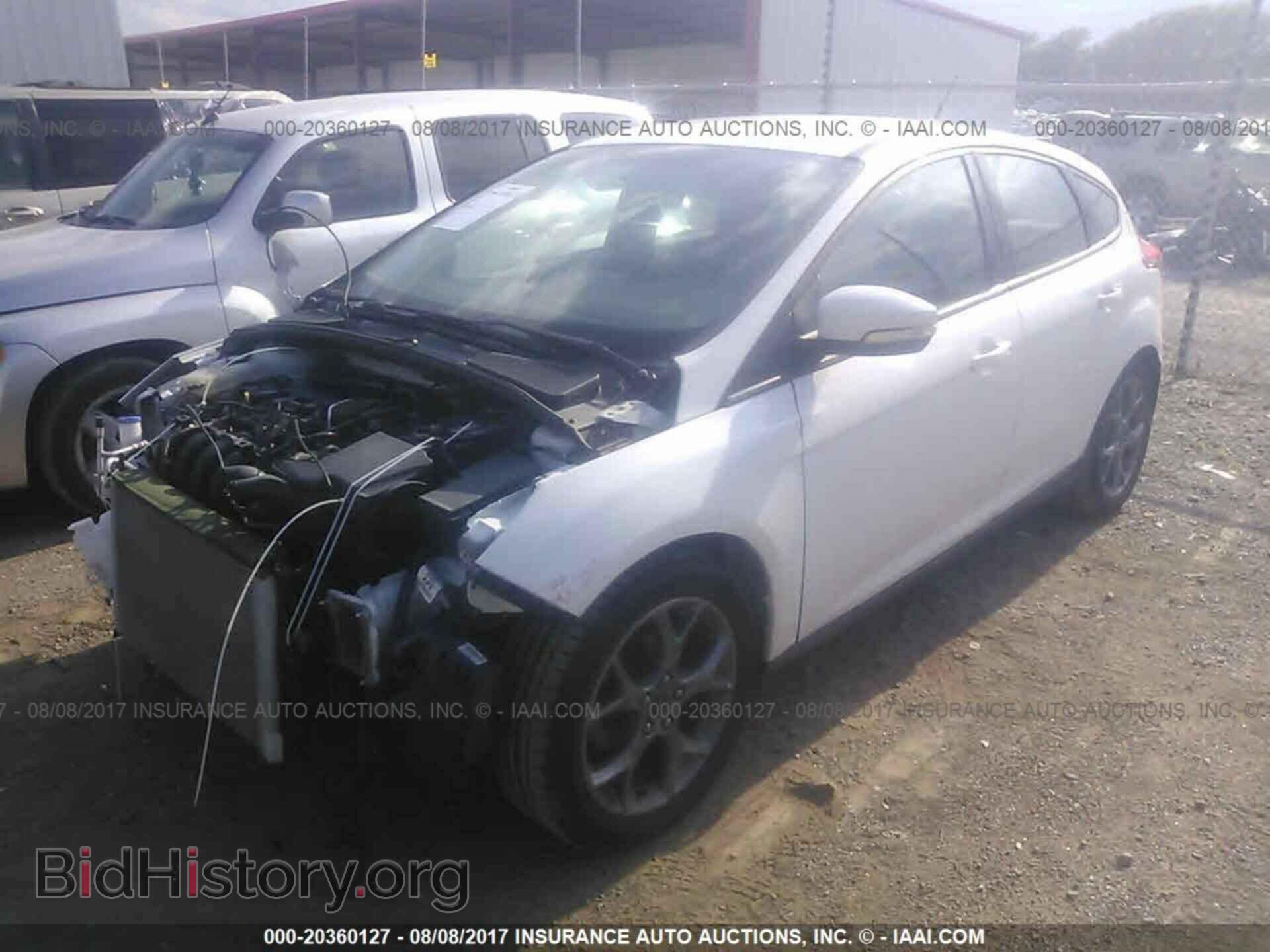 2013 Ford Focus - VIN: 1FADP3K29DL329819 - Фото 2