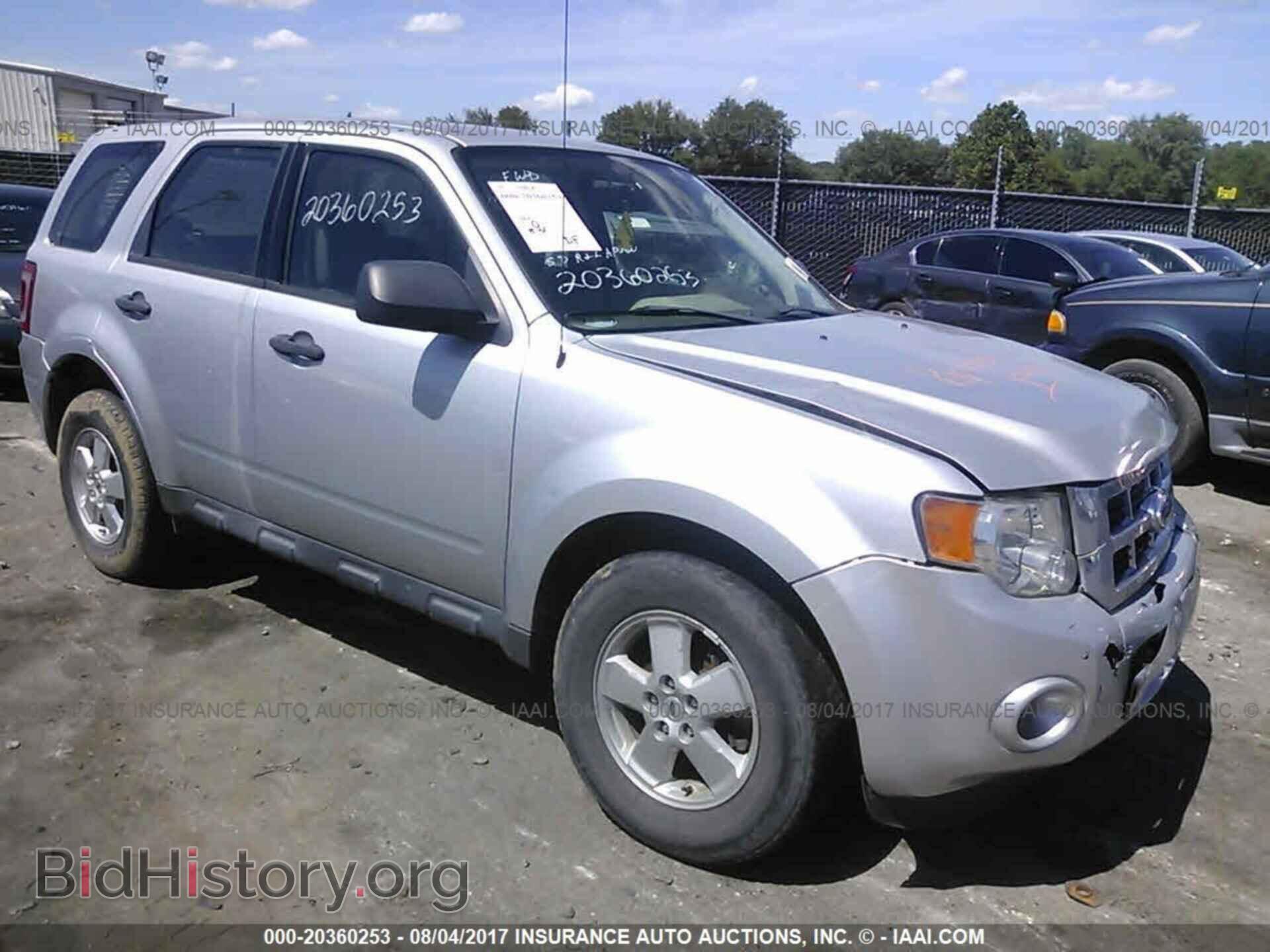 Photo 1FMCU9C72BKC64905 - Ford Escape 2011