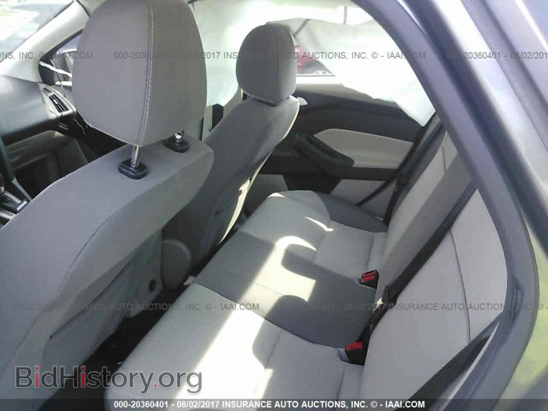 2014 Ford Focus - VIN: 1FADP3F2XEL177335 - Photo 8