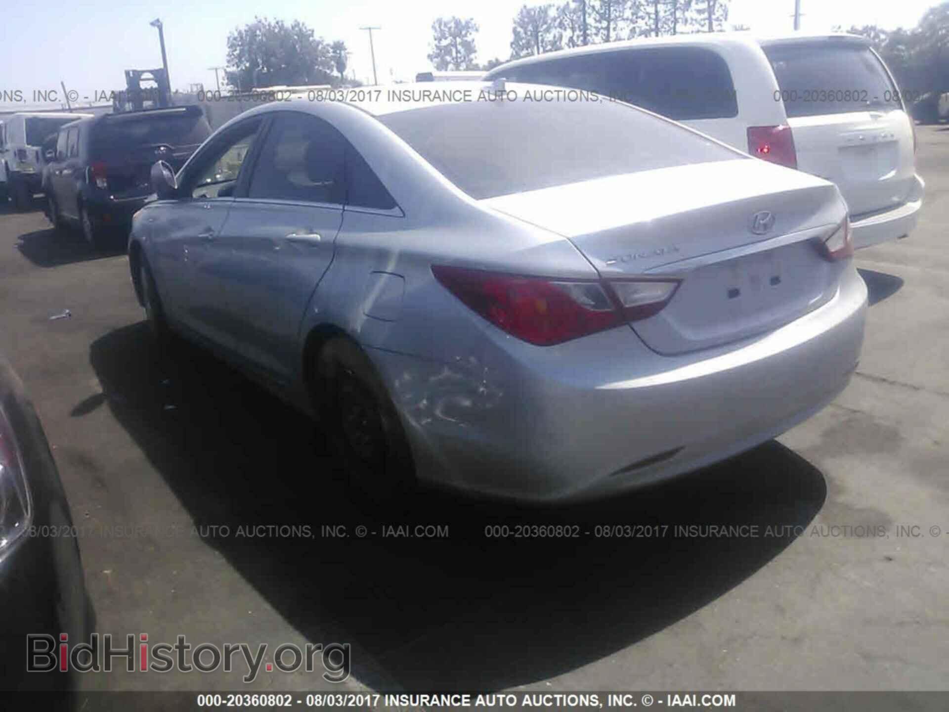 2012 Hyundai Sonata - VIN: 5NPEB4AC4CH378295 - Фото 3