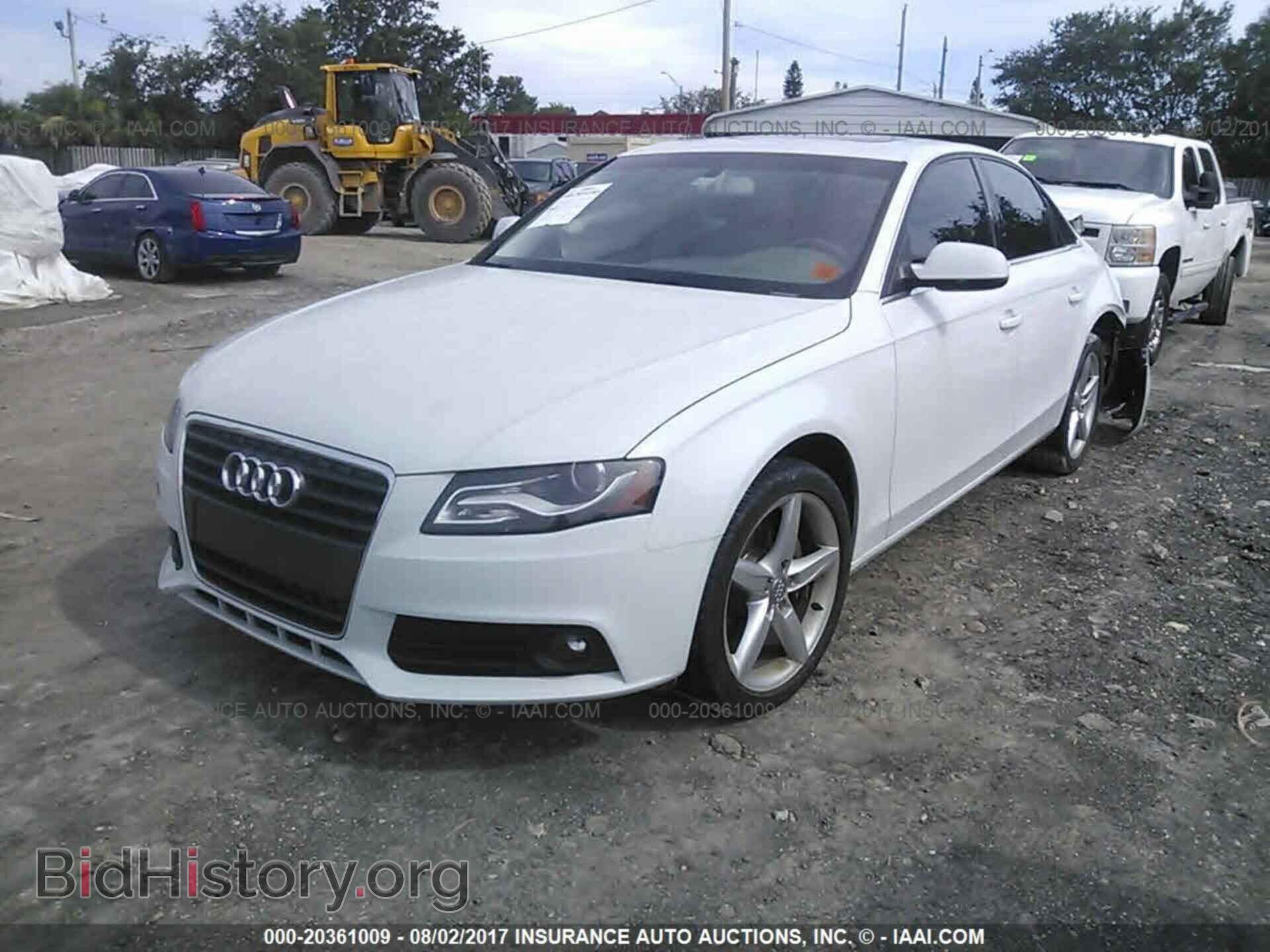 2012 Audi A4 - VIN: WAUAFAFL3CA115004 - Фото 2