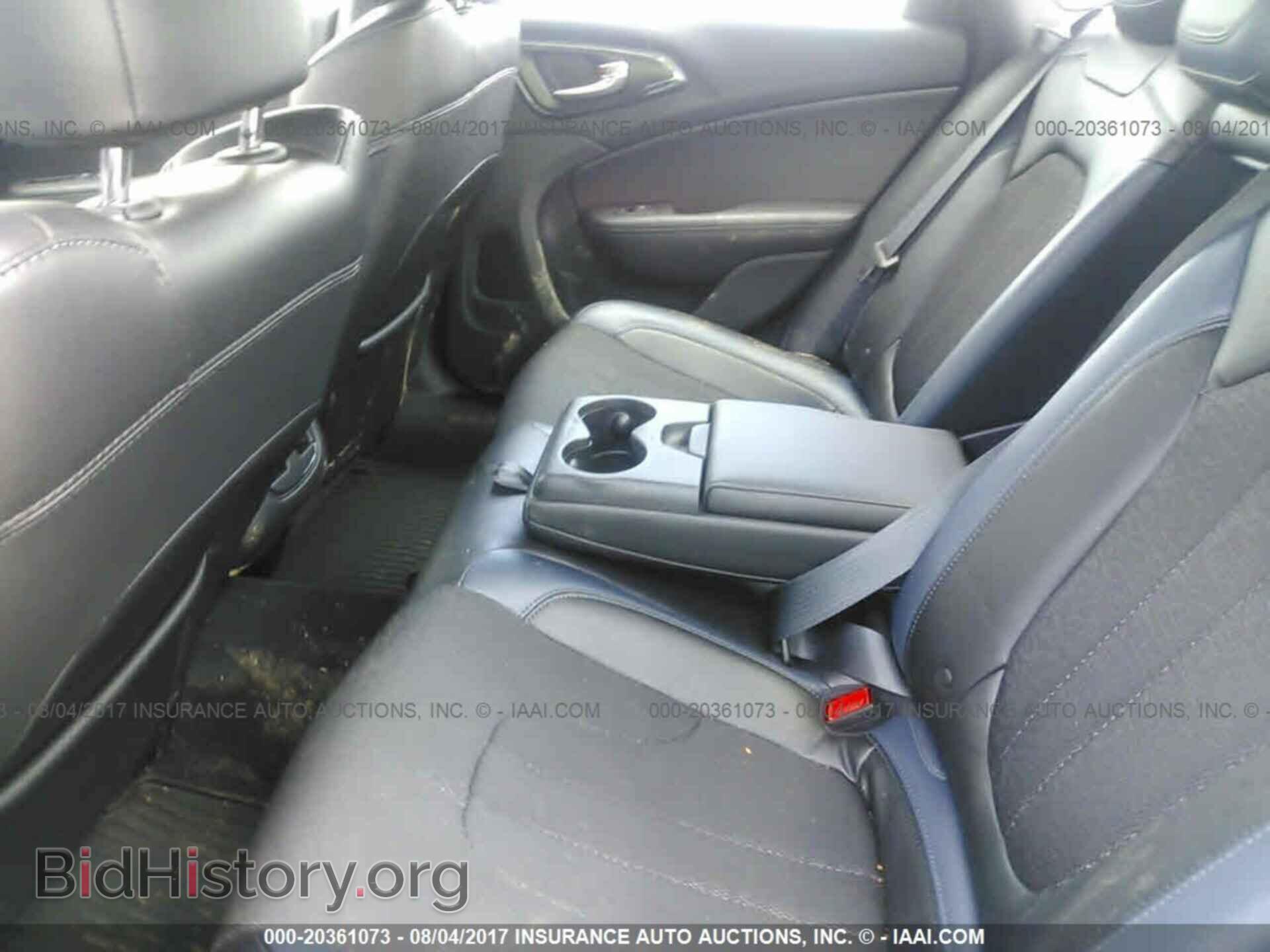 2016 Chrysler 200 - VIN: 1C3CCCDG9GN142832 - Фото 8