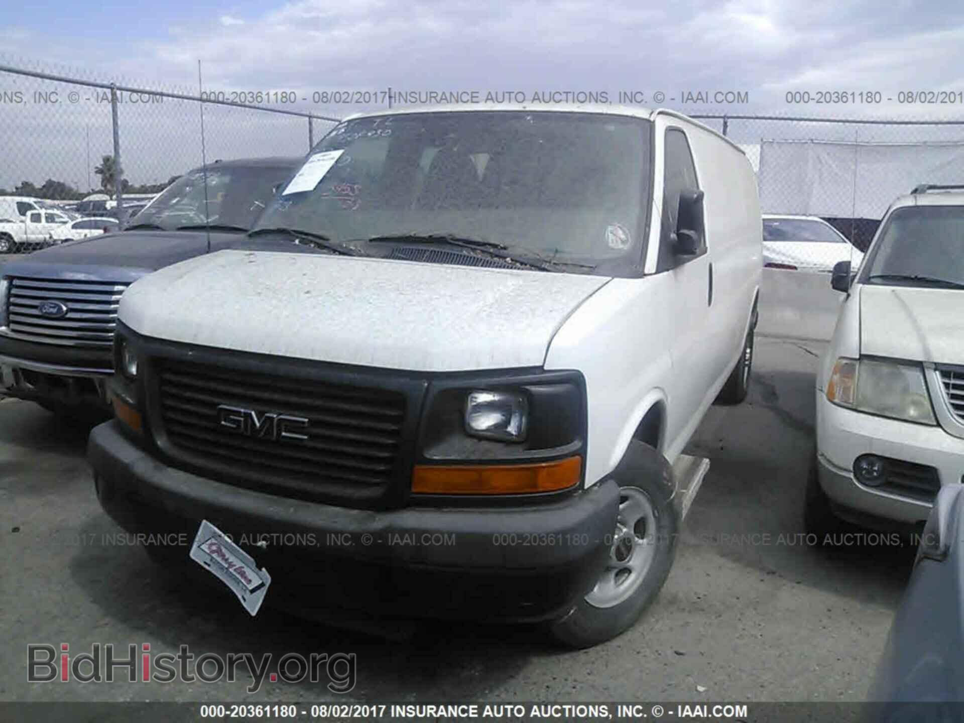 2013 Gmc Savana - VIN: 1GTW7GCA5D1100260 - Фото 2