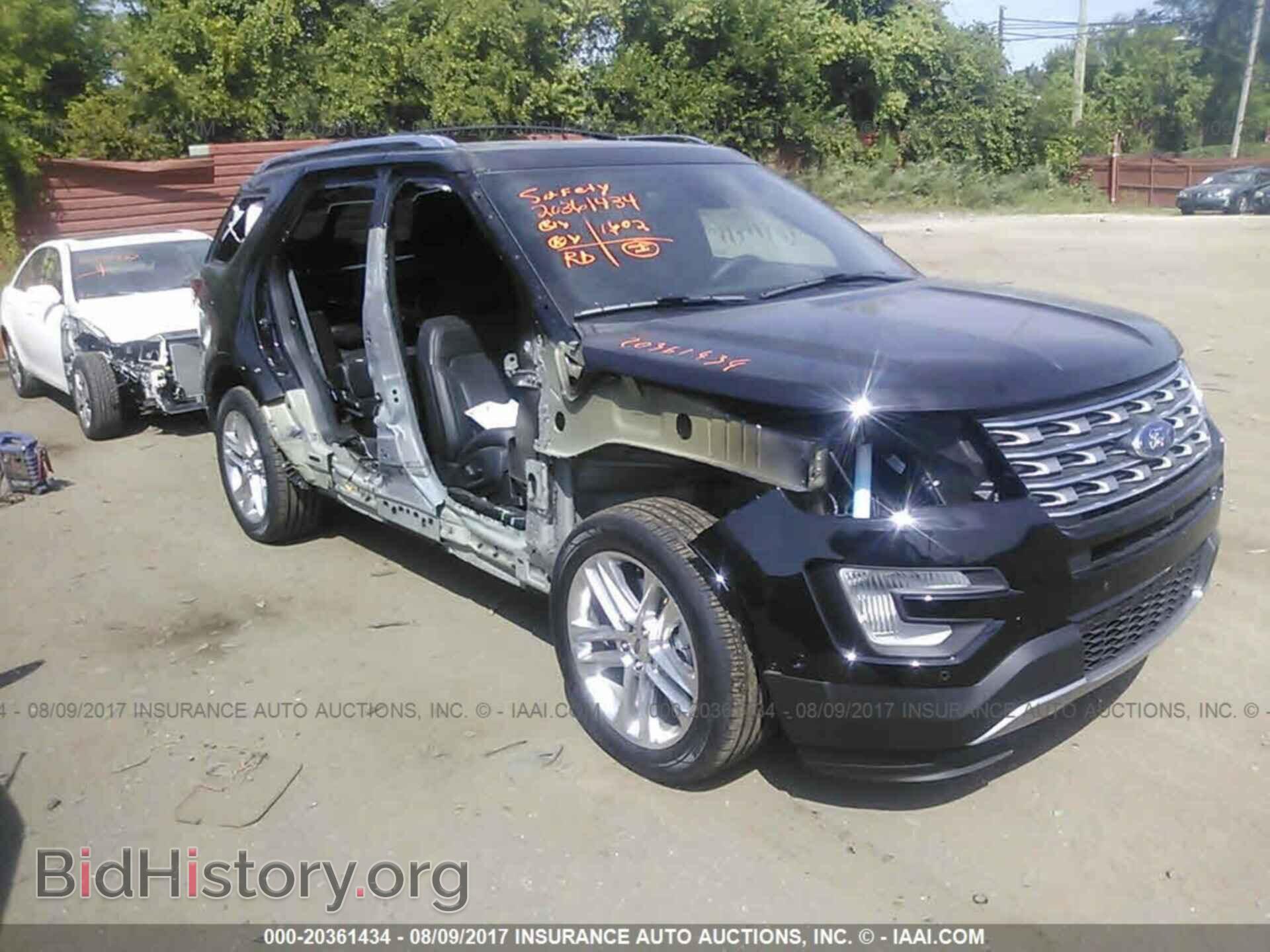 Photo 1FM5K8F81HGD01841 - Ford Explorer 2017