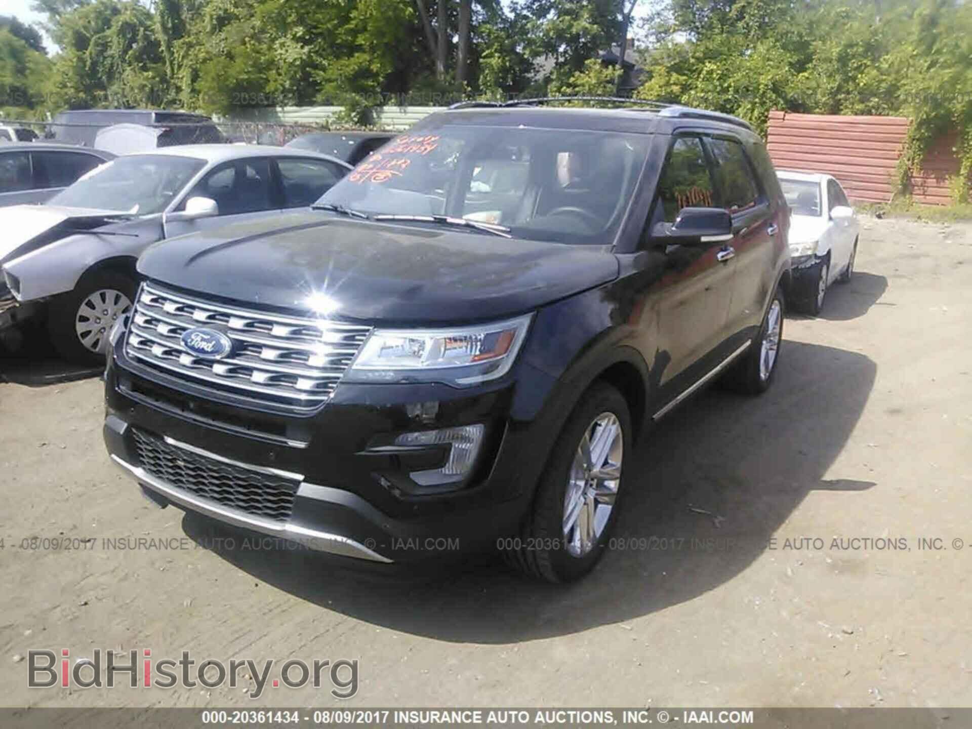 2017 Ford Explorer - VIN: 1FM5K8F81HGD01841 - Photo 2