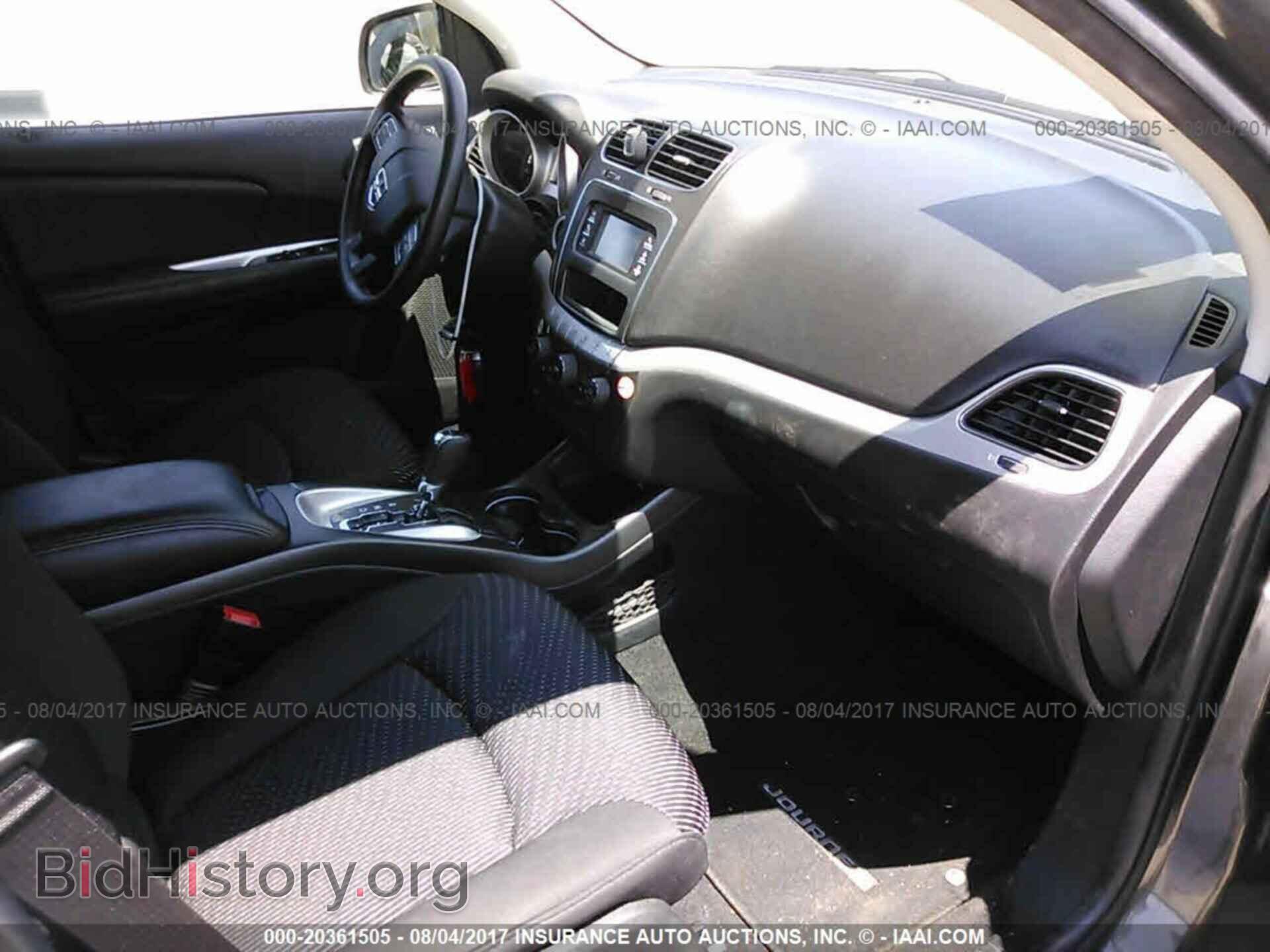 2017 Dodge Journey - VIN: 3C4PDCBG1HT530930 - Фото 5