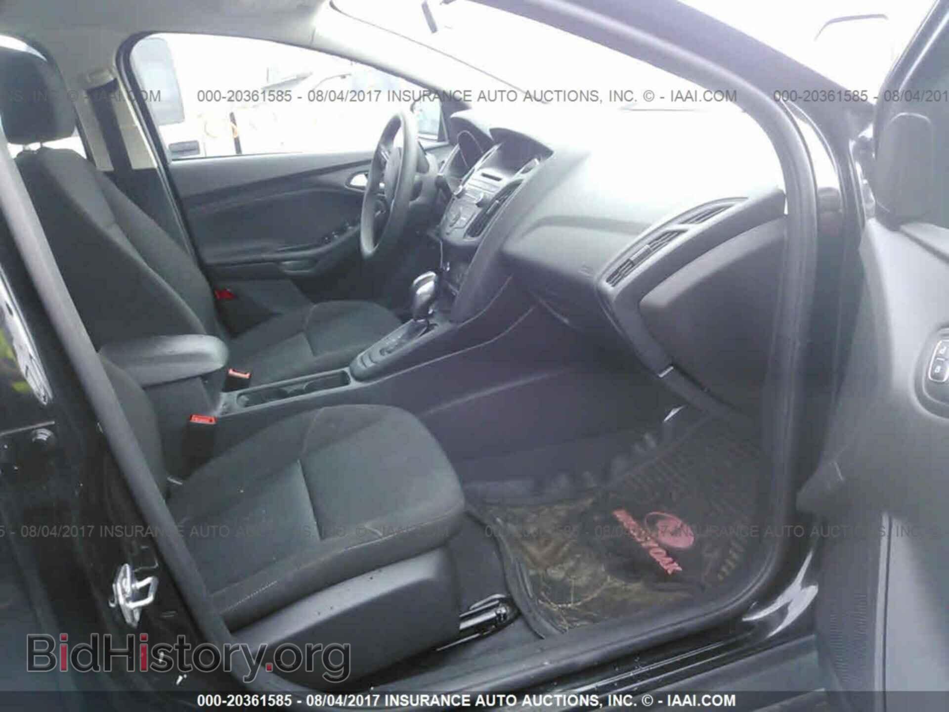 2015 Ford Focus - VIN: 1FADP3F22FL205257 - Photo 5