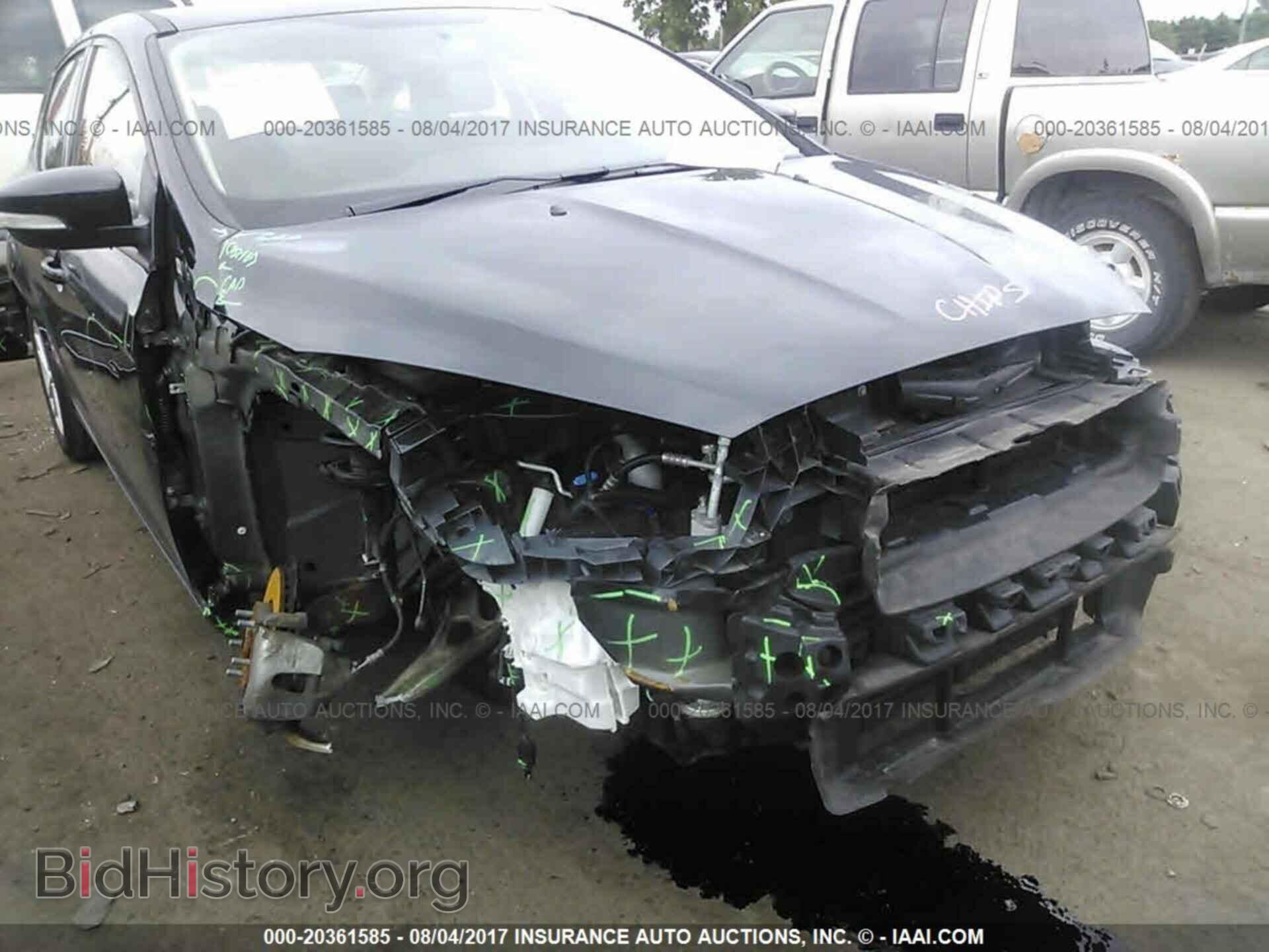 2015 Ford Focus - VIN: 1FADP3F22FL205257 - Photo 6