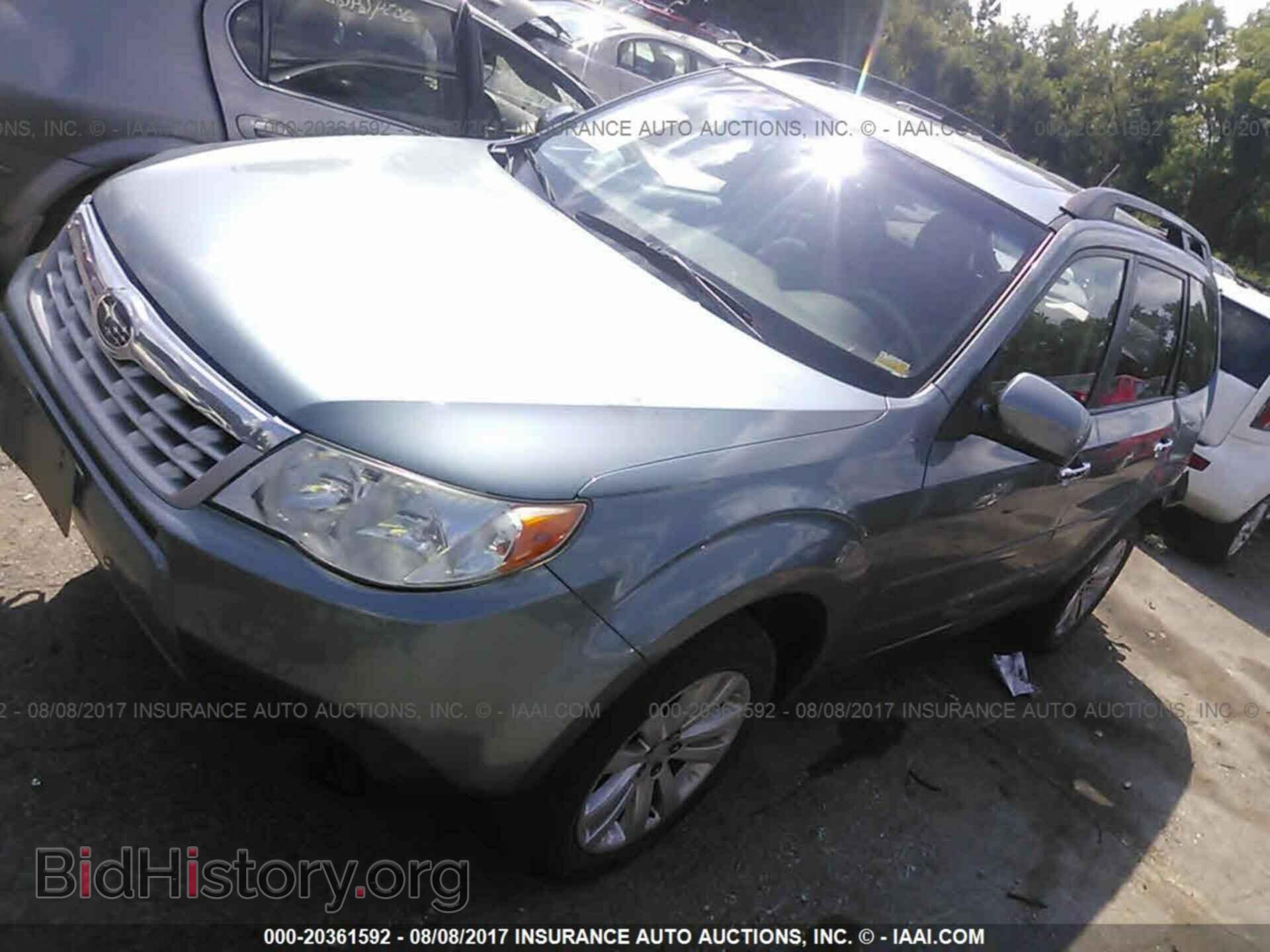 2011 Subaru Forester - VIN: JF2SHBDC2BH732962 - Фото 2