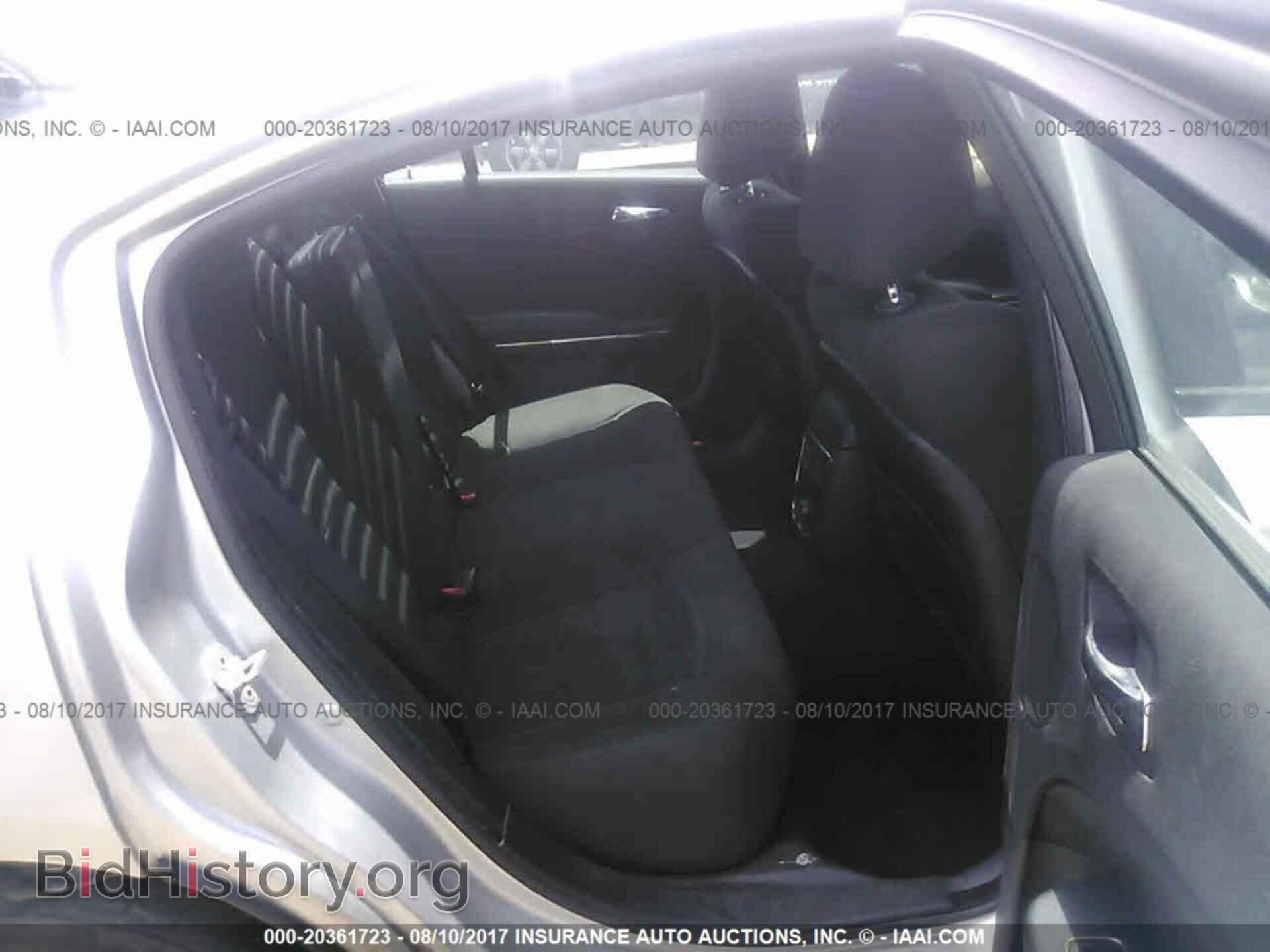 2012 Dodge Charger - VIN: 2C3CDXHG2CH135934 - Photo 8