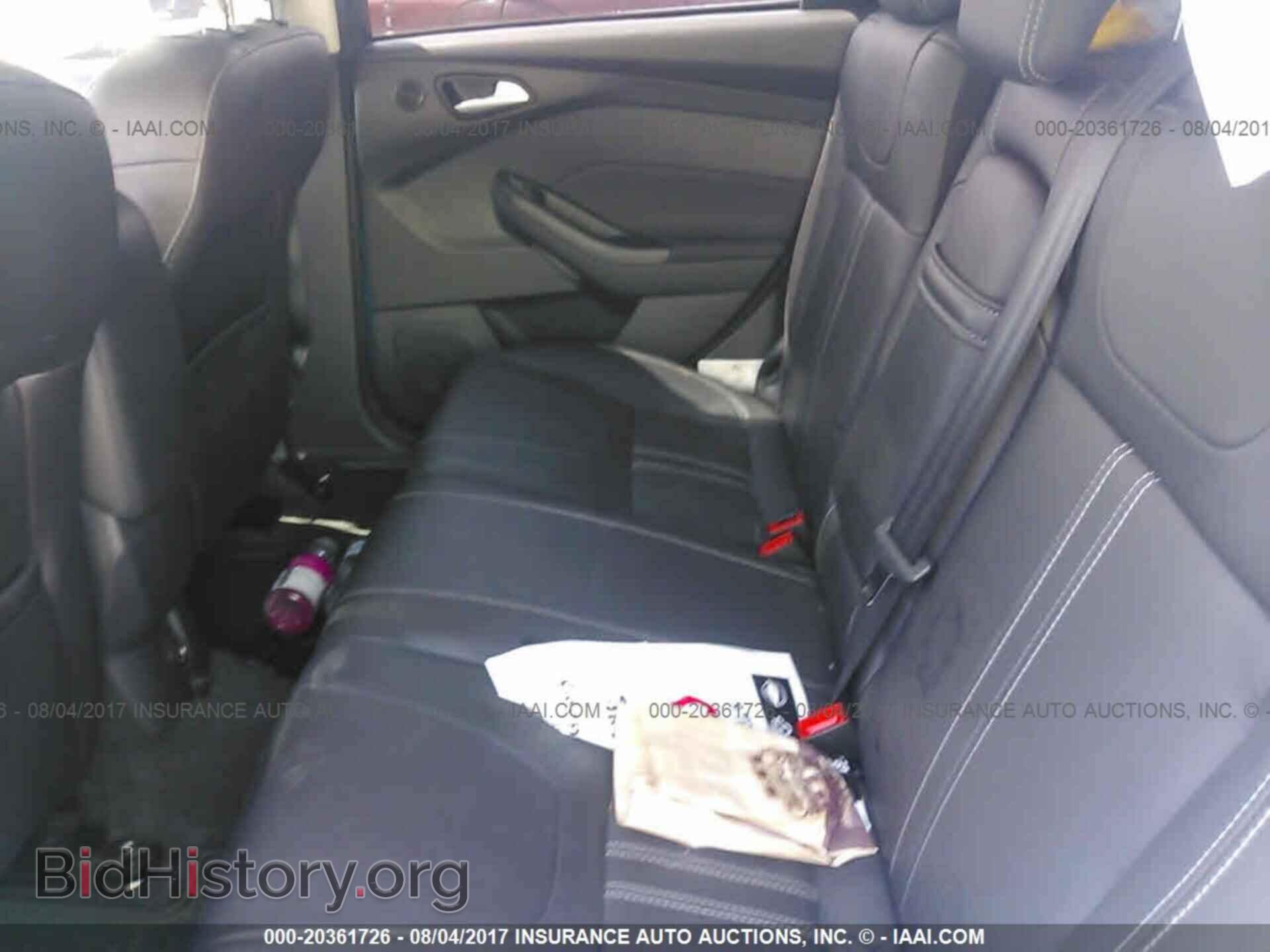 2012 Ford Focus - VIN: 1FAHP3N22CL317829 - Photo 8