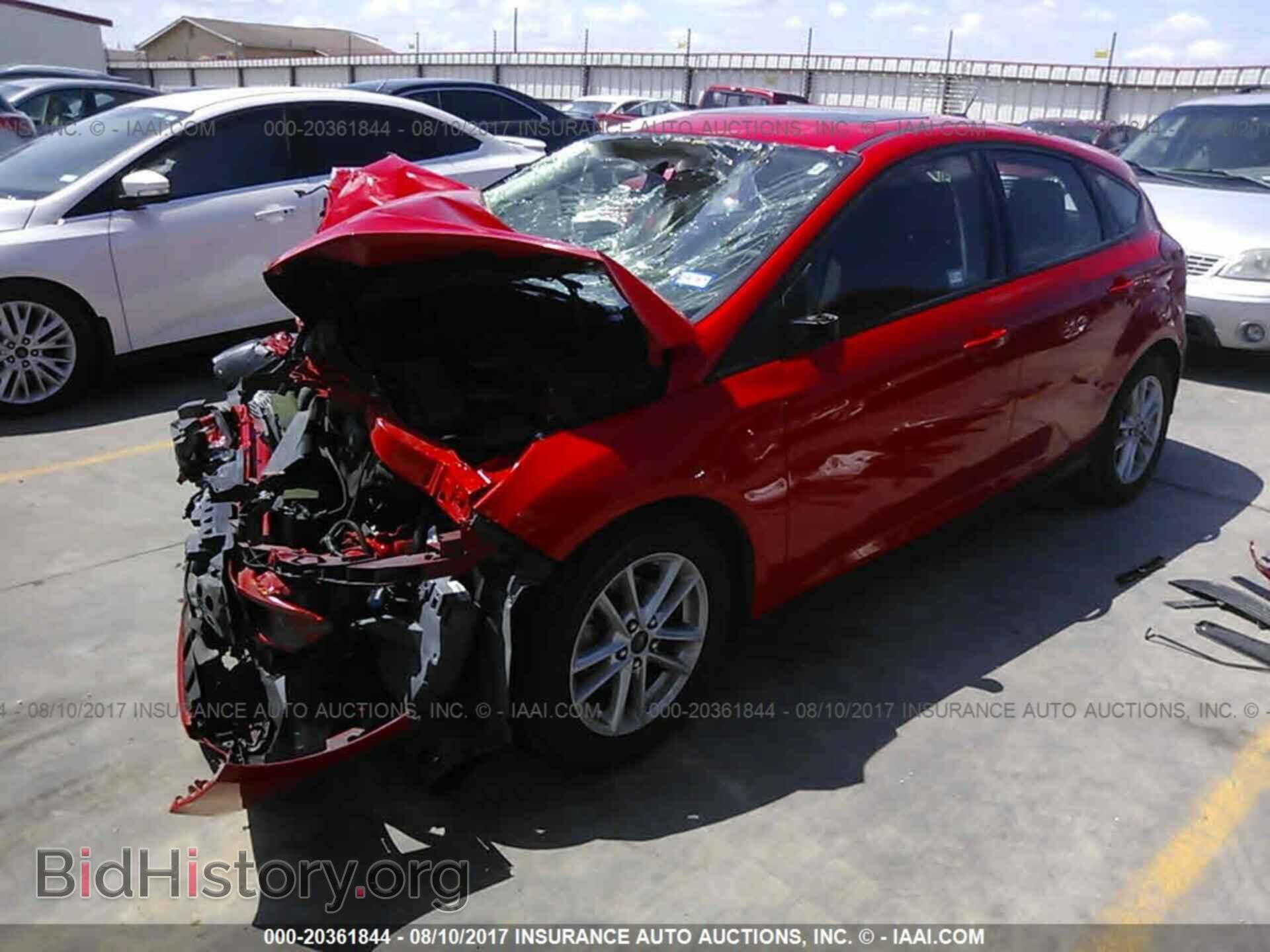 2016 Ford Focus - VIN: 1FADP3K28GL217470 - Фото 2