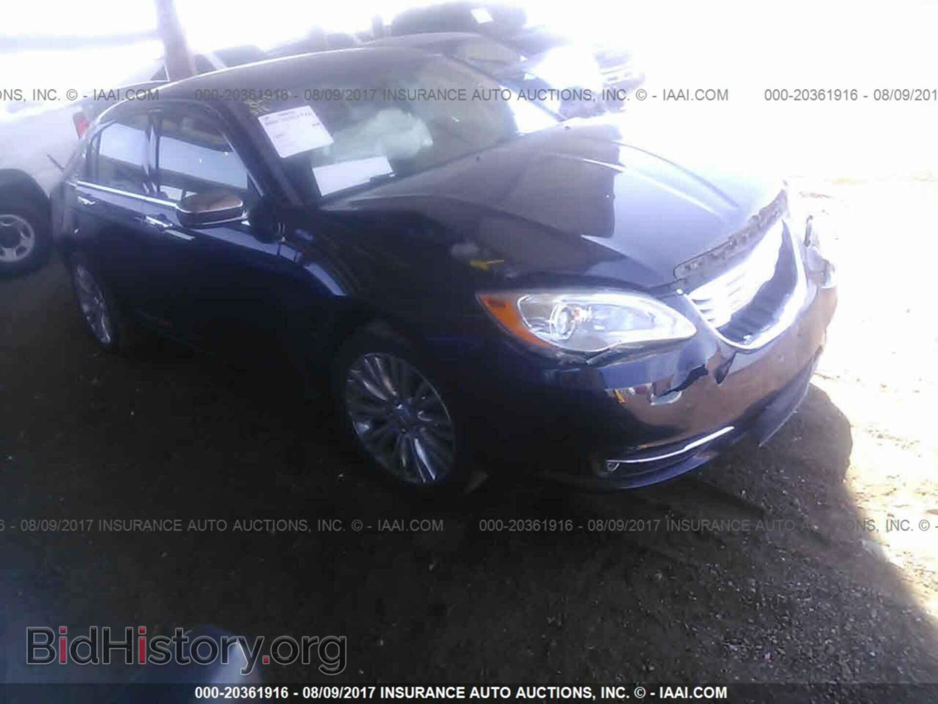 Photo 1C3BC2FB0BN504756 - Chrysler 200 2011