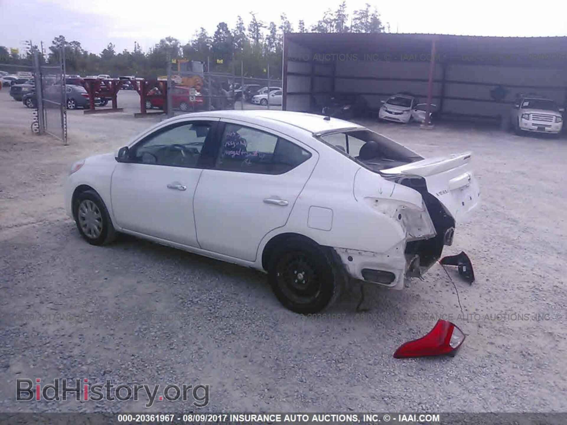 2014 Nissan Versa - VIN: 3N1CN7AP2EL835095 - Фото 3