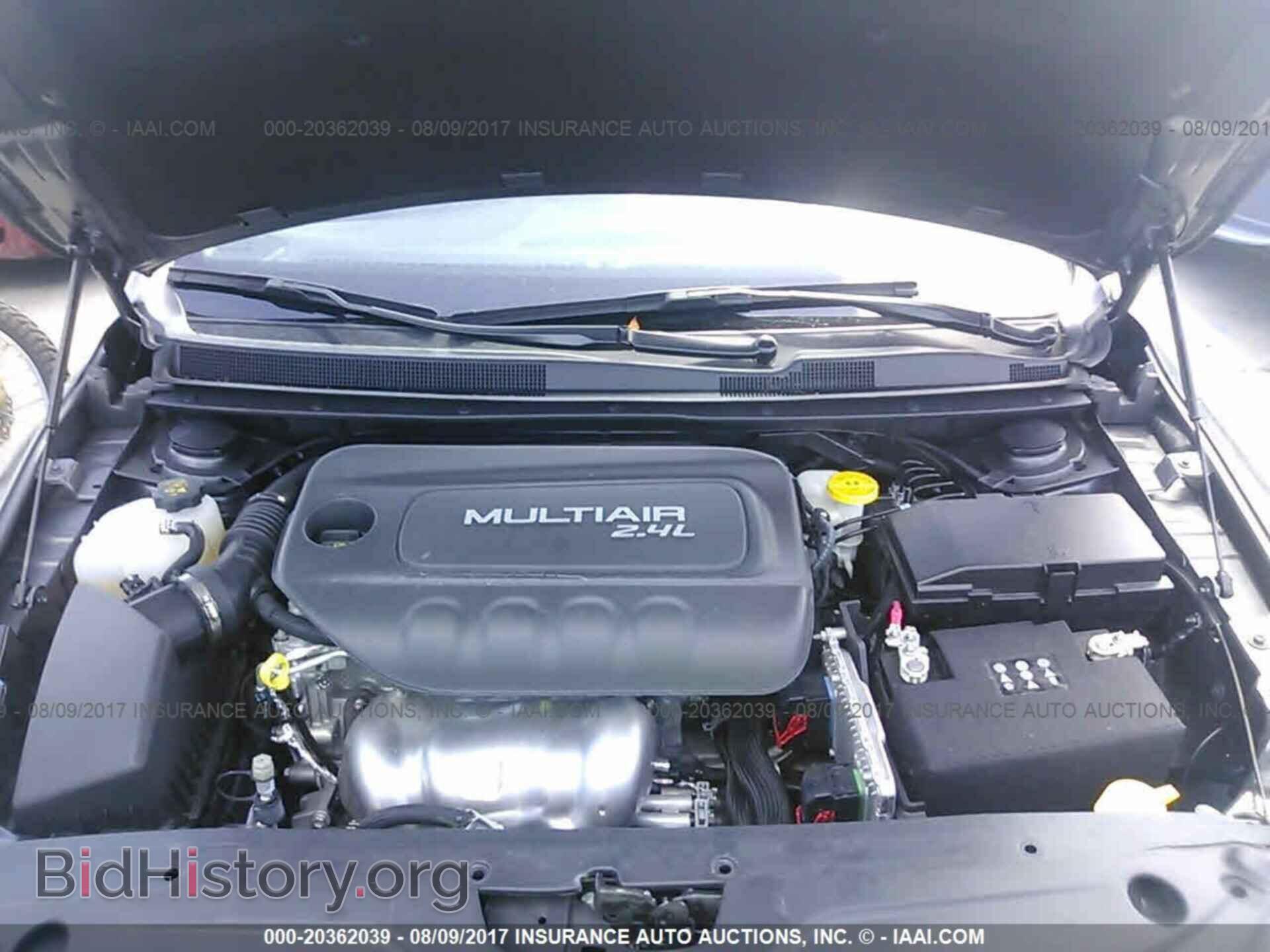 2016 Chrysler 200 - VIN: 1C3CCCABXGN179039 - Фото 10