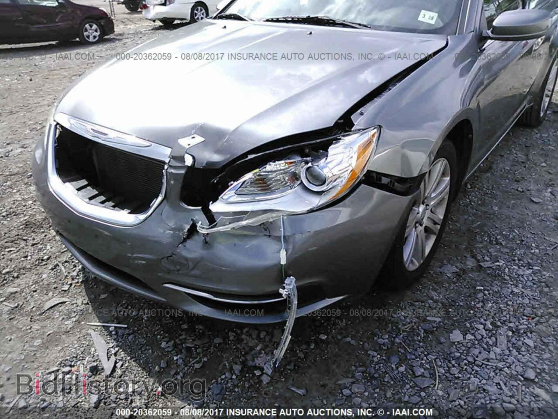 2013 Chrysler 200 - VIN: 1C3CCBAB6DN735675 - Фото 6