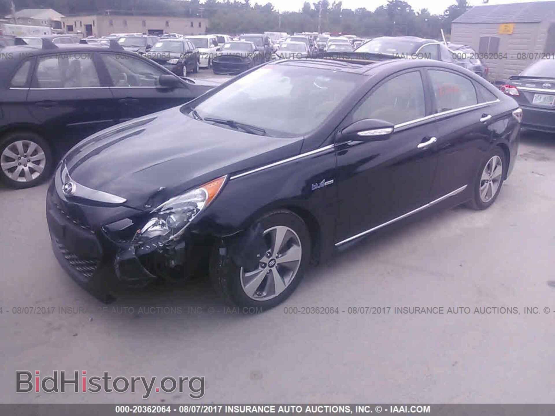 2012 Hyundai Sonata - VIN: KMHEC4A49CA040545 - Фото 2