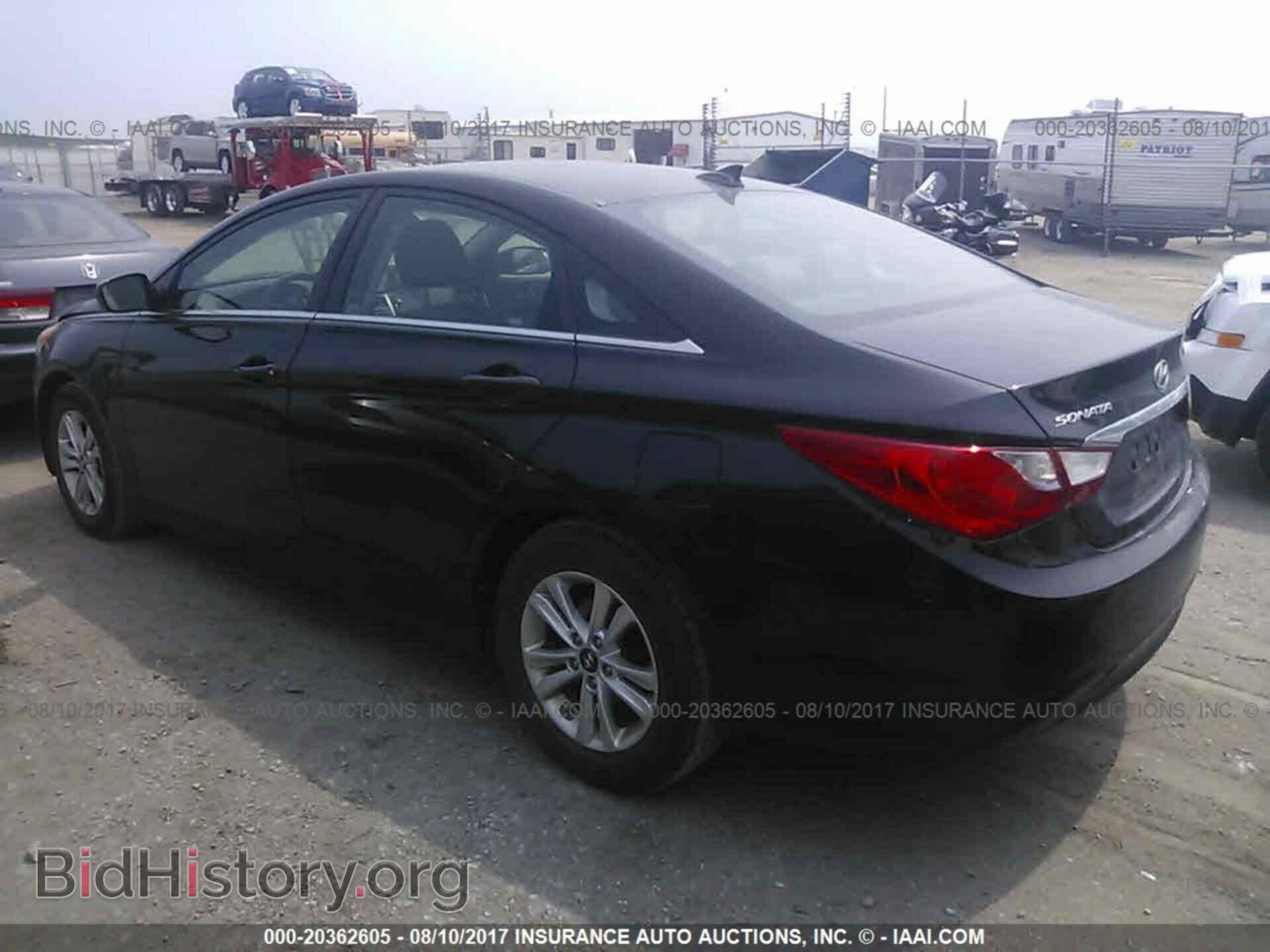2012 Hyundai Sonata - VIN: 5NPEB4AC9CH473578 - Фото 3
