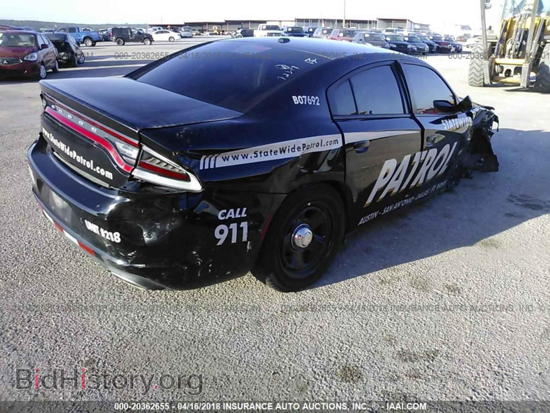 2015 Dodge Charger - VIN: 2C3CDXBG8FH744944 - Photo 4