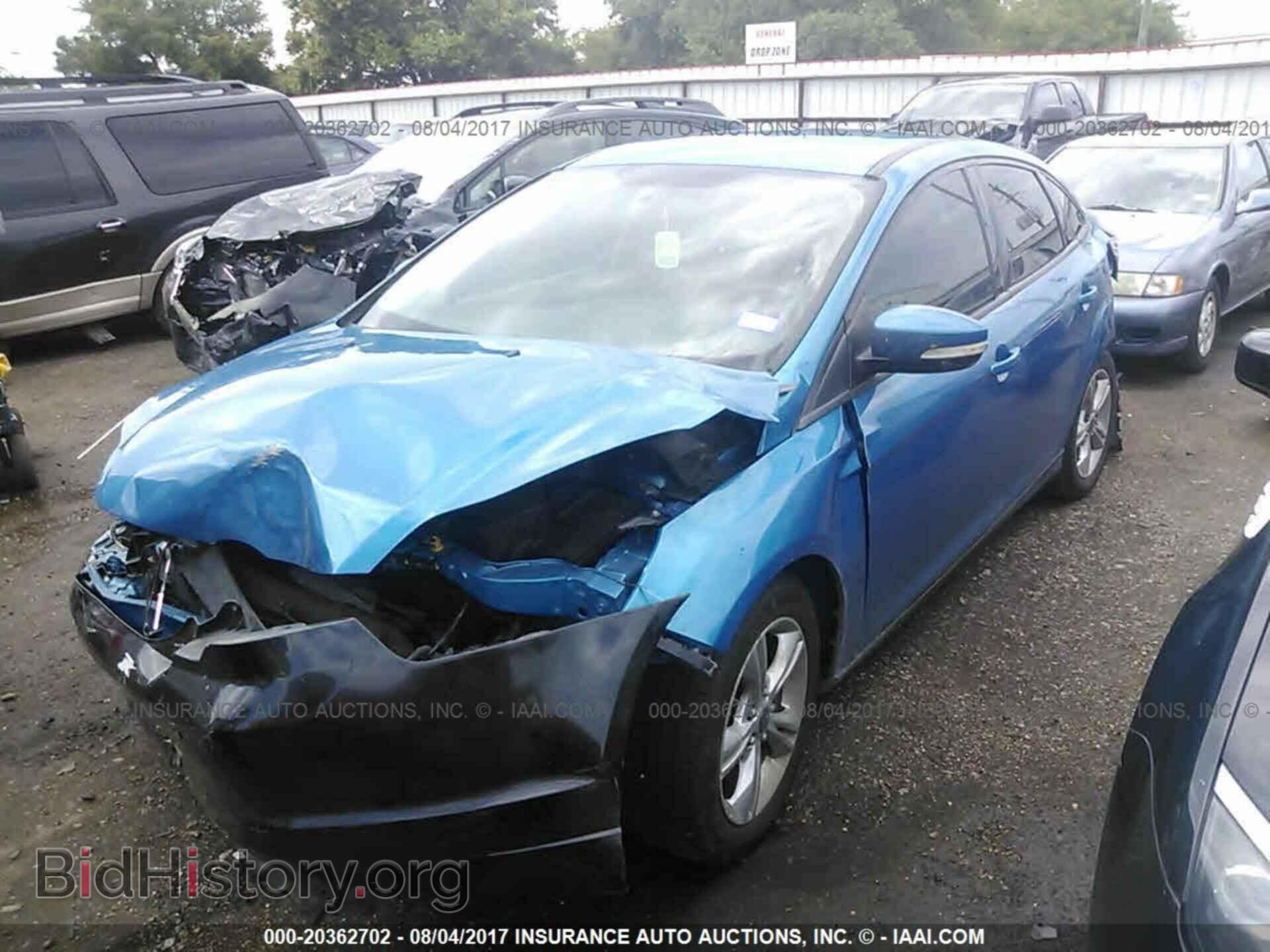 2014 Ford Focus - VIN: 1FADP3F29EL130202 - Photo 2