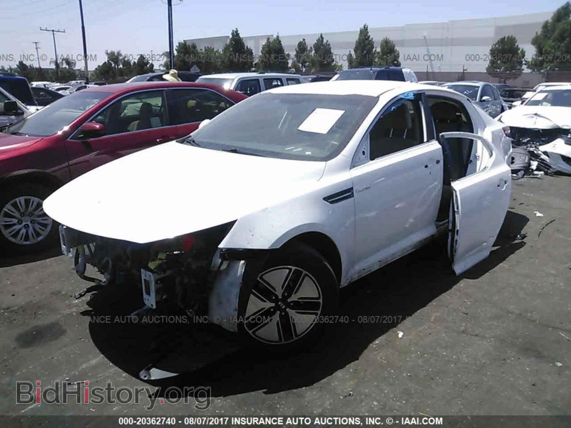 2013 Kia Optima - VIN: KNAGM4AD1D5061245 - Photo 2