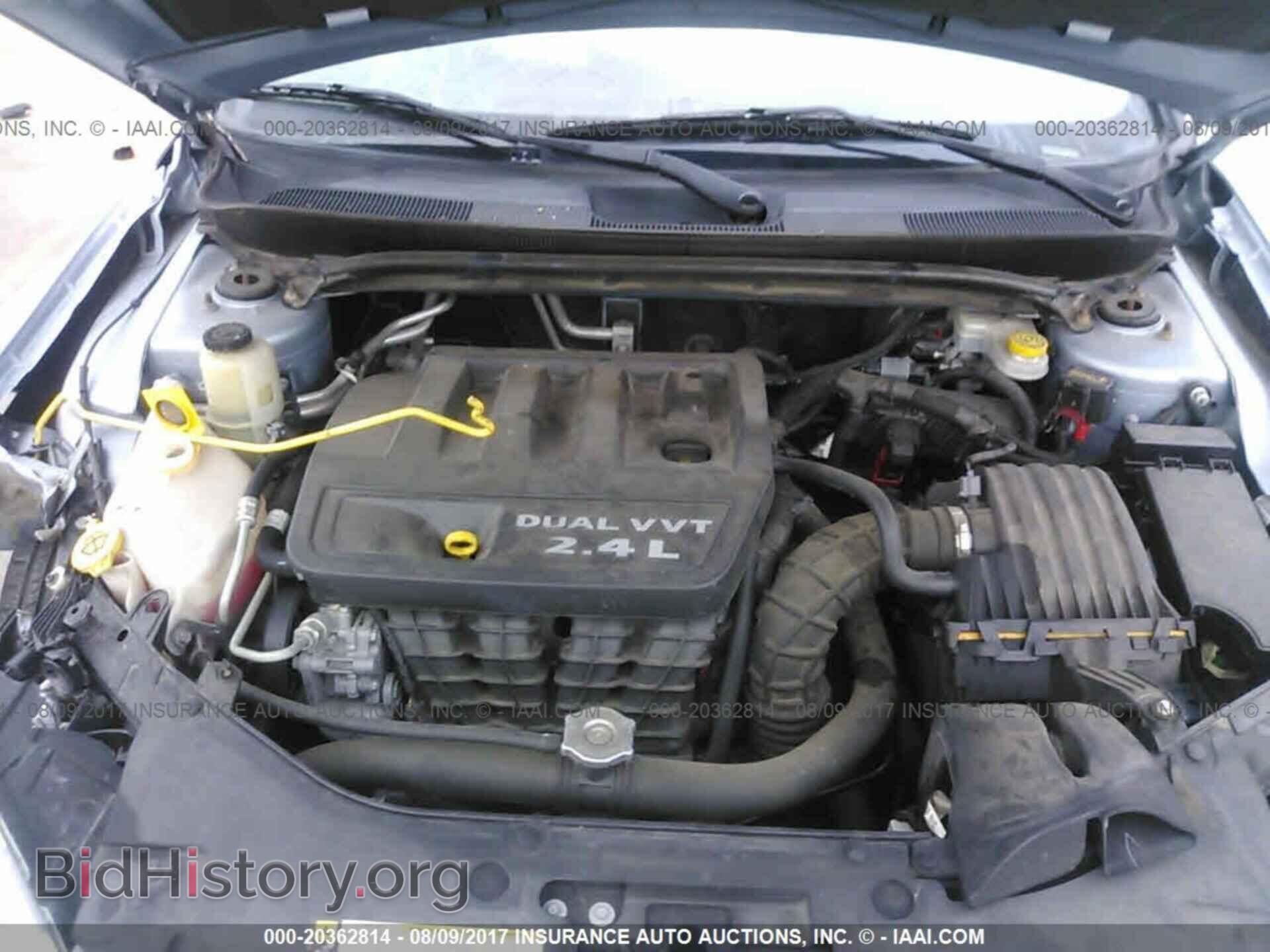 2013 Chrysler 200 - VIN: 1C3CCBBB5DN592362 - Photo 10