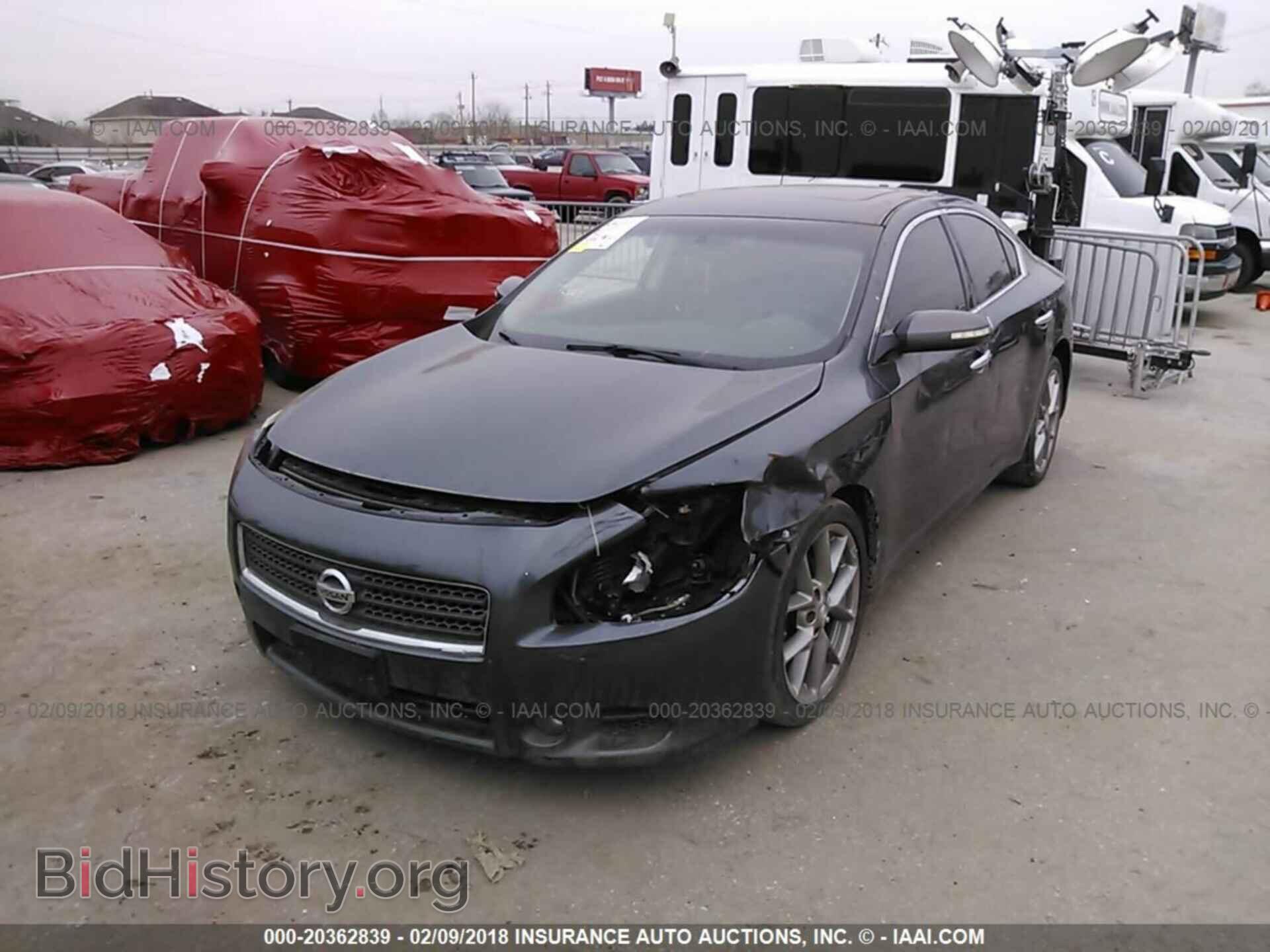 2011 Nissan Maxima - VIN: 1N4AA5AP5BC820866 - Фото 2