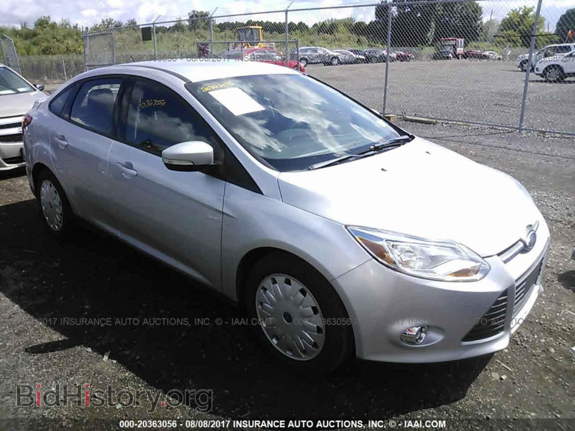 Photo 1FAHP3F25CL173465 - Ford Focus 2012