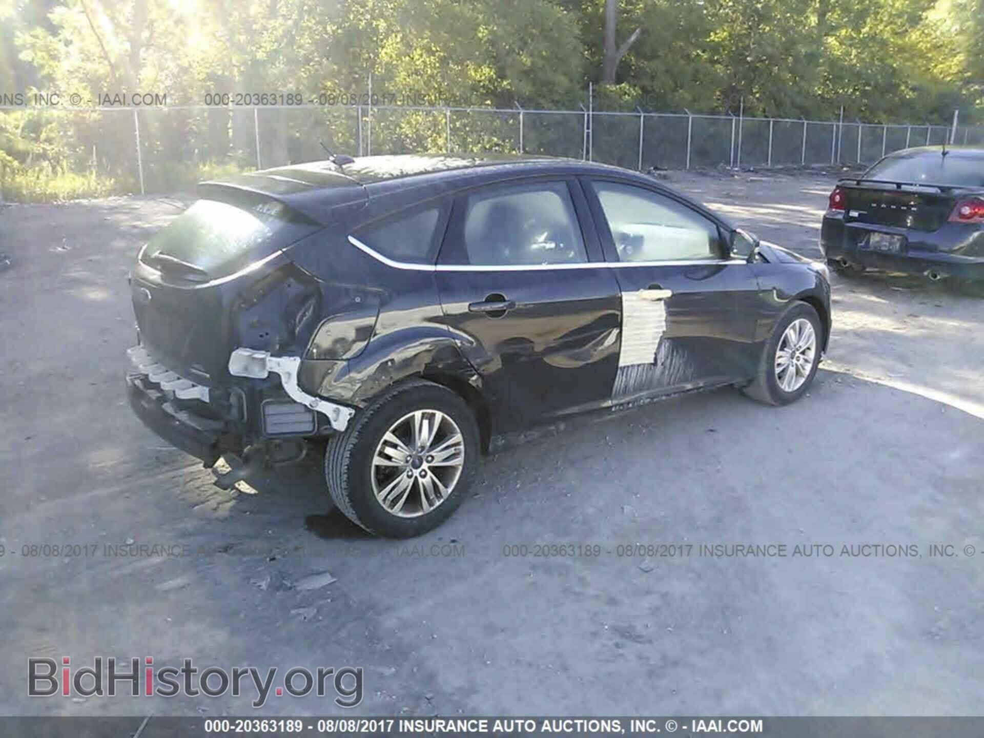 2012 Ford Focus - VIN: 1FAHP3M2XCL373793 - Photo 4