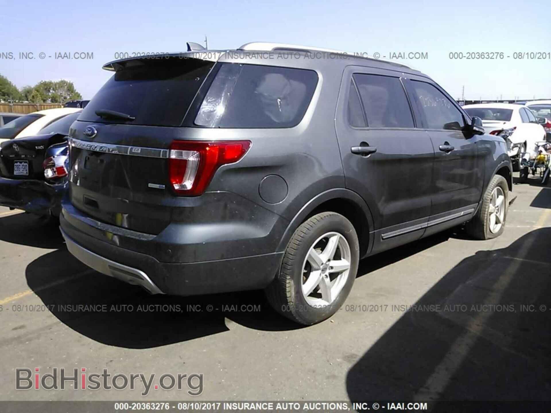 2016 Ford Explorer - VIN: 1FM5K8D83GGB11945 - Photo 4